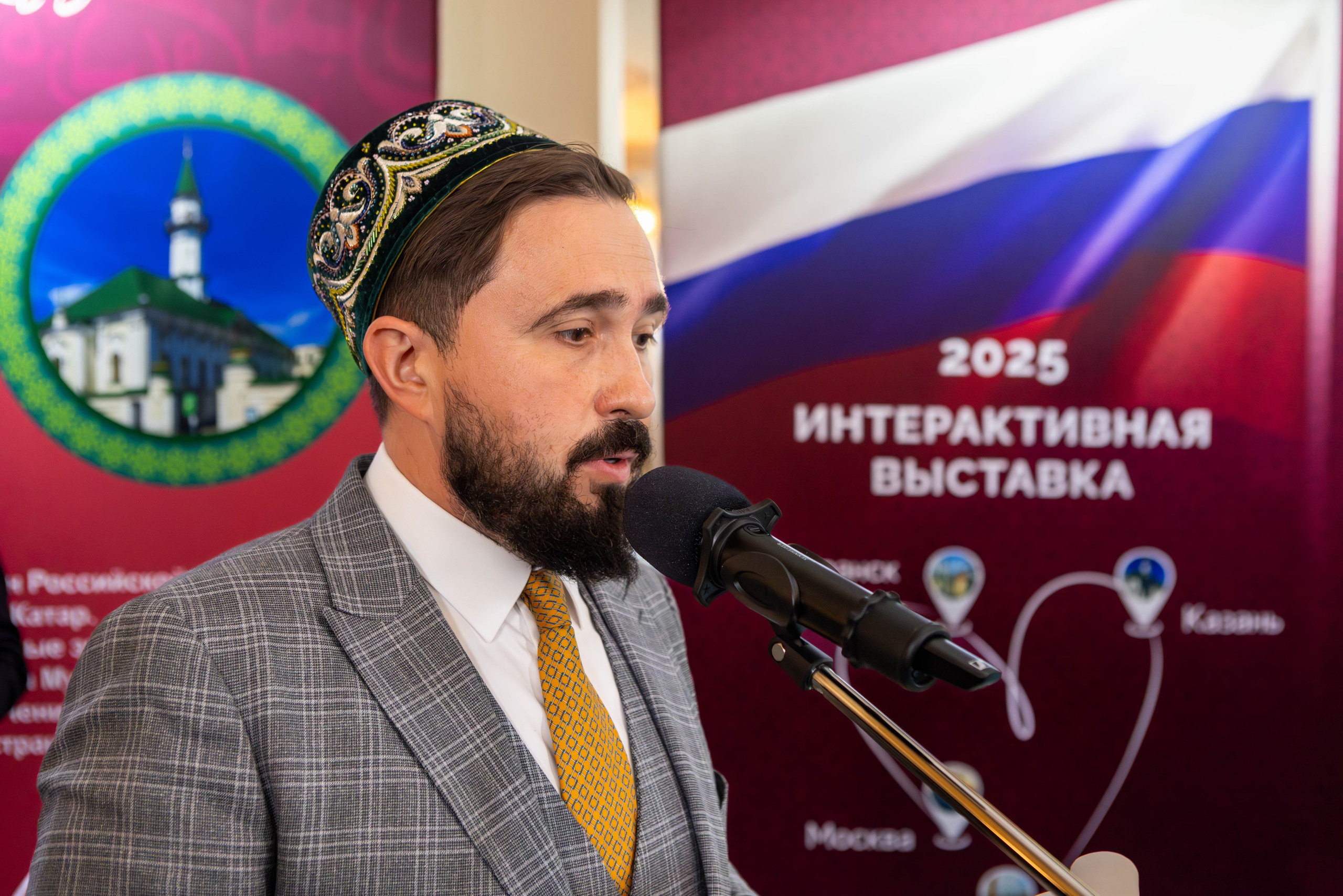 Открытие выставки Мир Корана. Рекламный, предметный, репортажный, семейный фотограф и художник в Москве