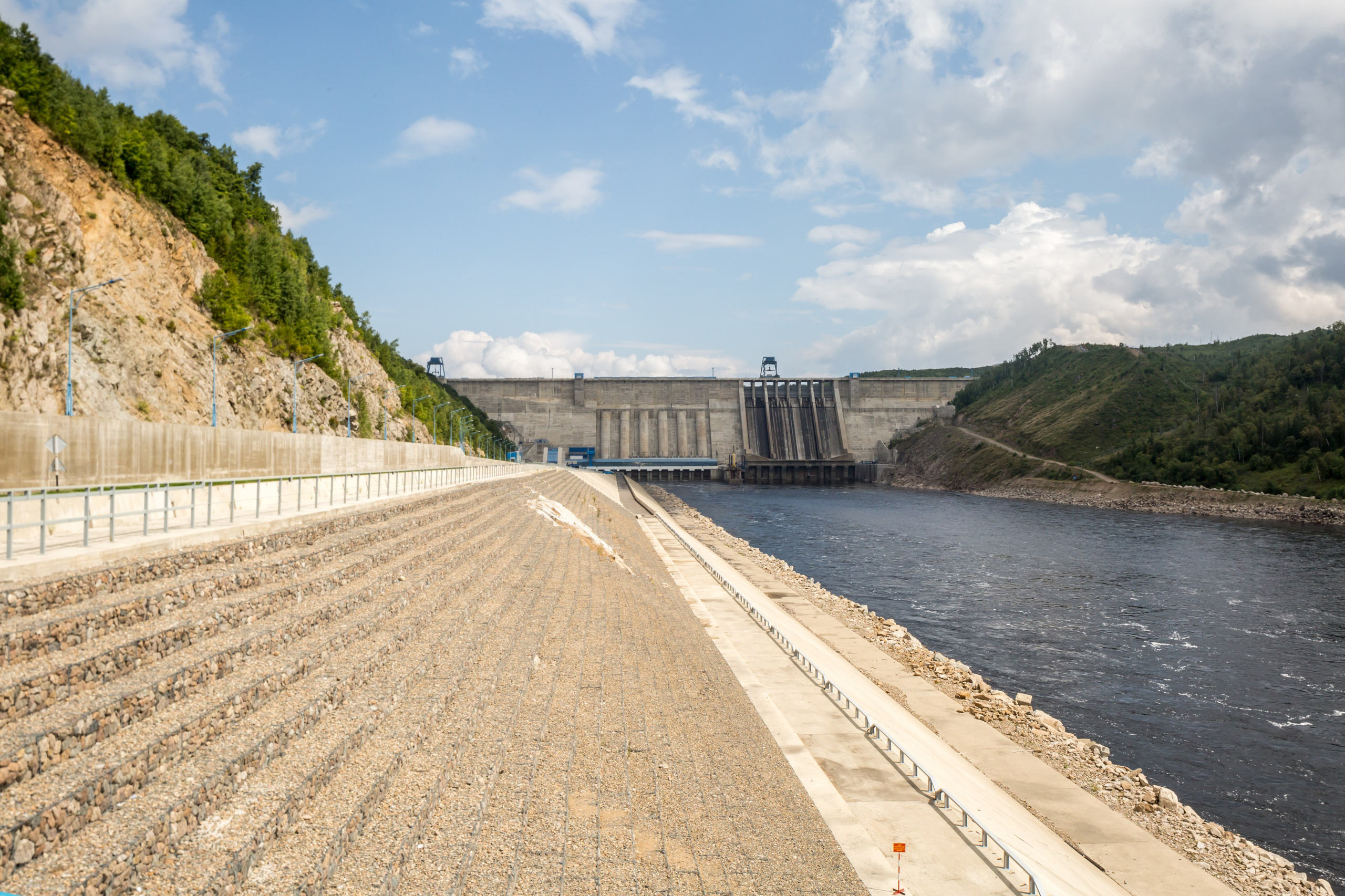 Бурейская ГЭС. Главная