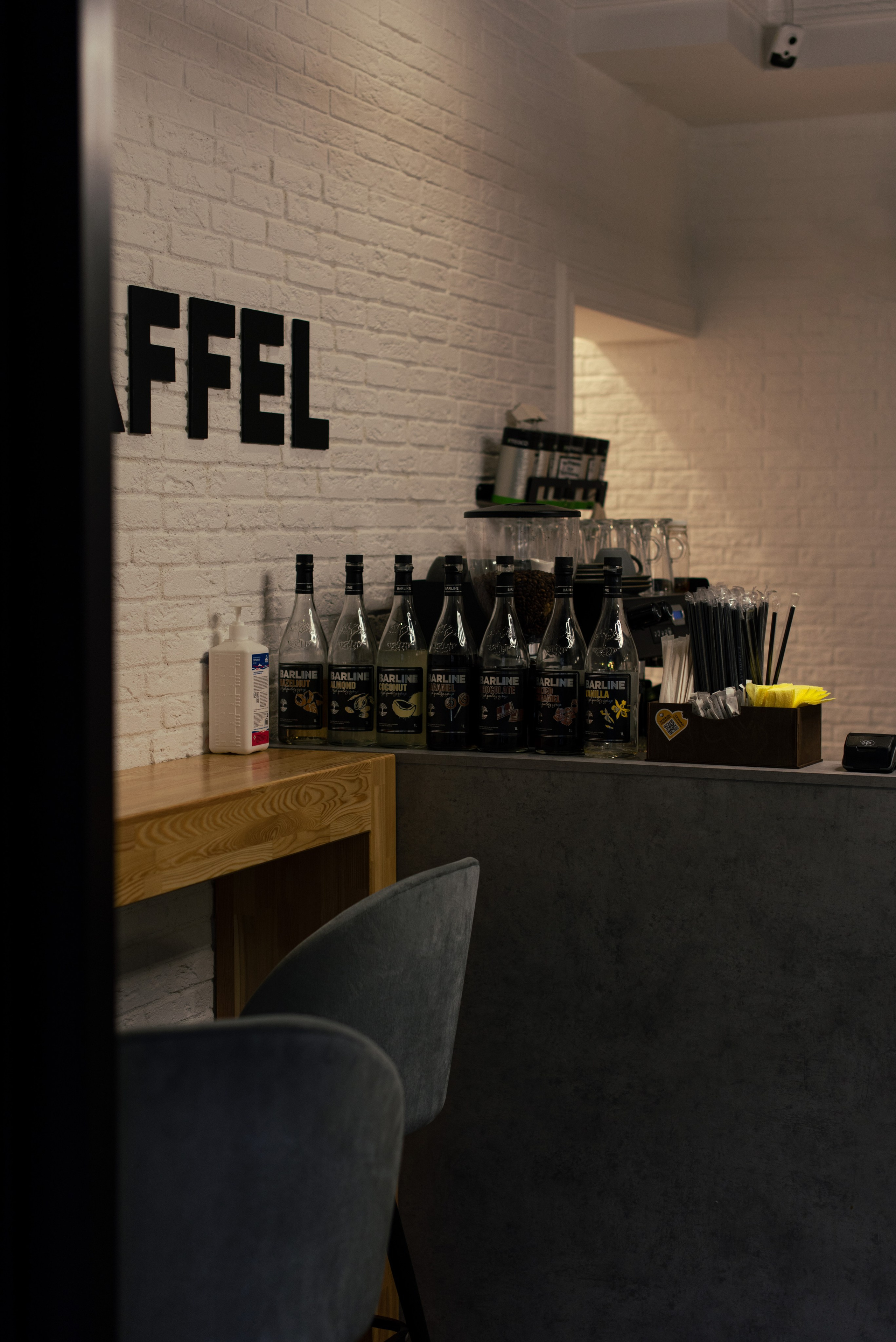 Съемка для кафе Vaffel. Женский фотограф в Москве и МО