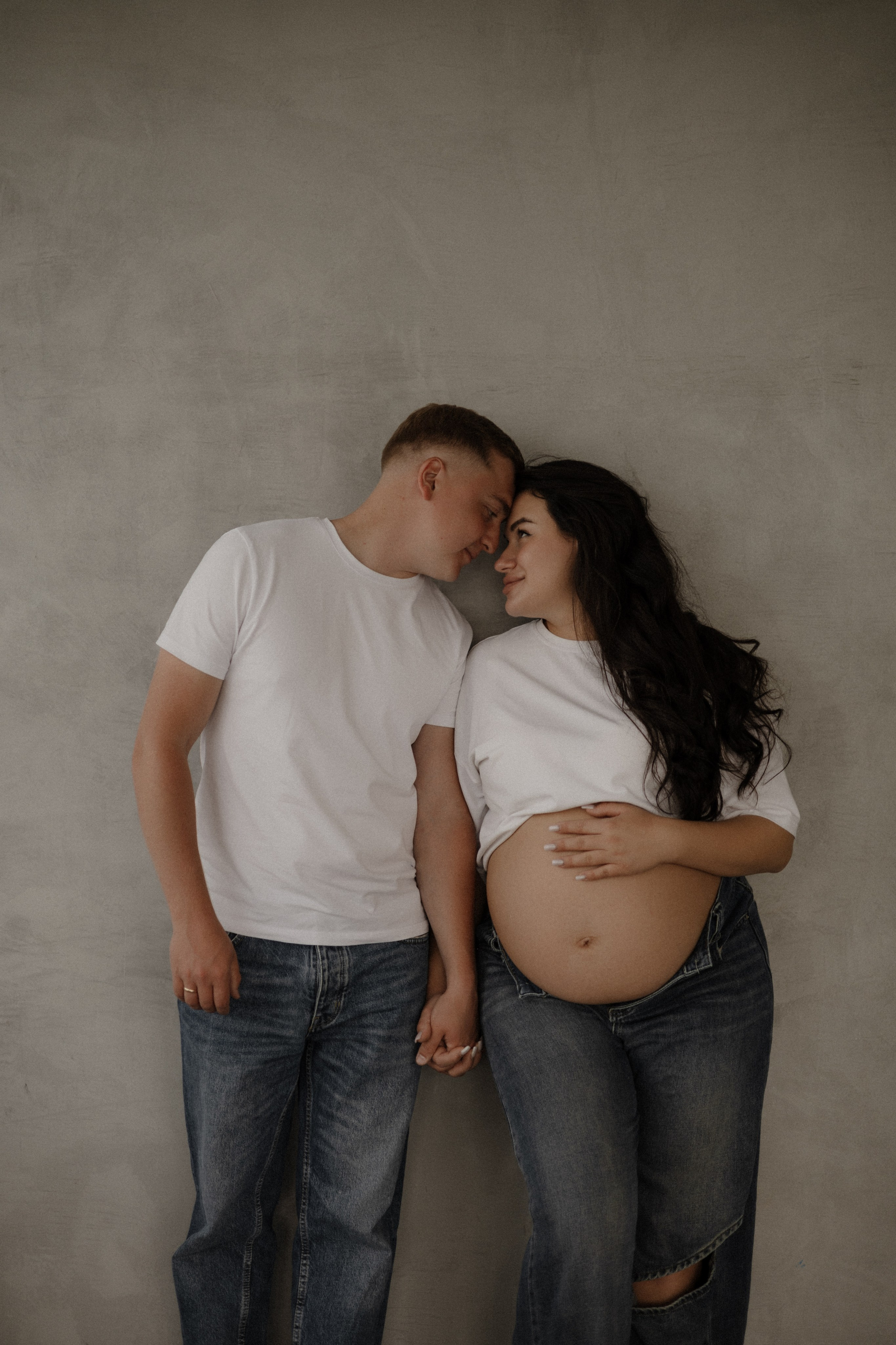 Екатерина и Артем фотосессия в студии. Свадебный и портретный фотограф в Москве Анастасия Масюк