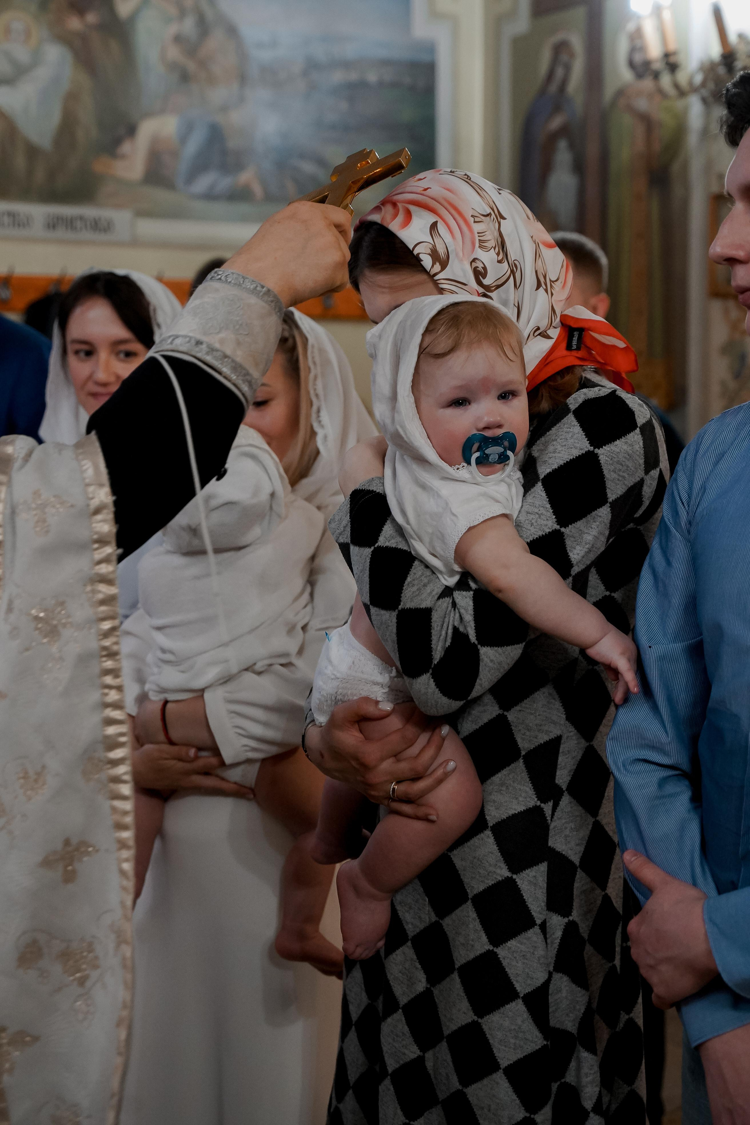 Крещение Жени. Персональный фотограф Наталья Иванкова, Москва