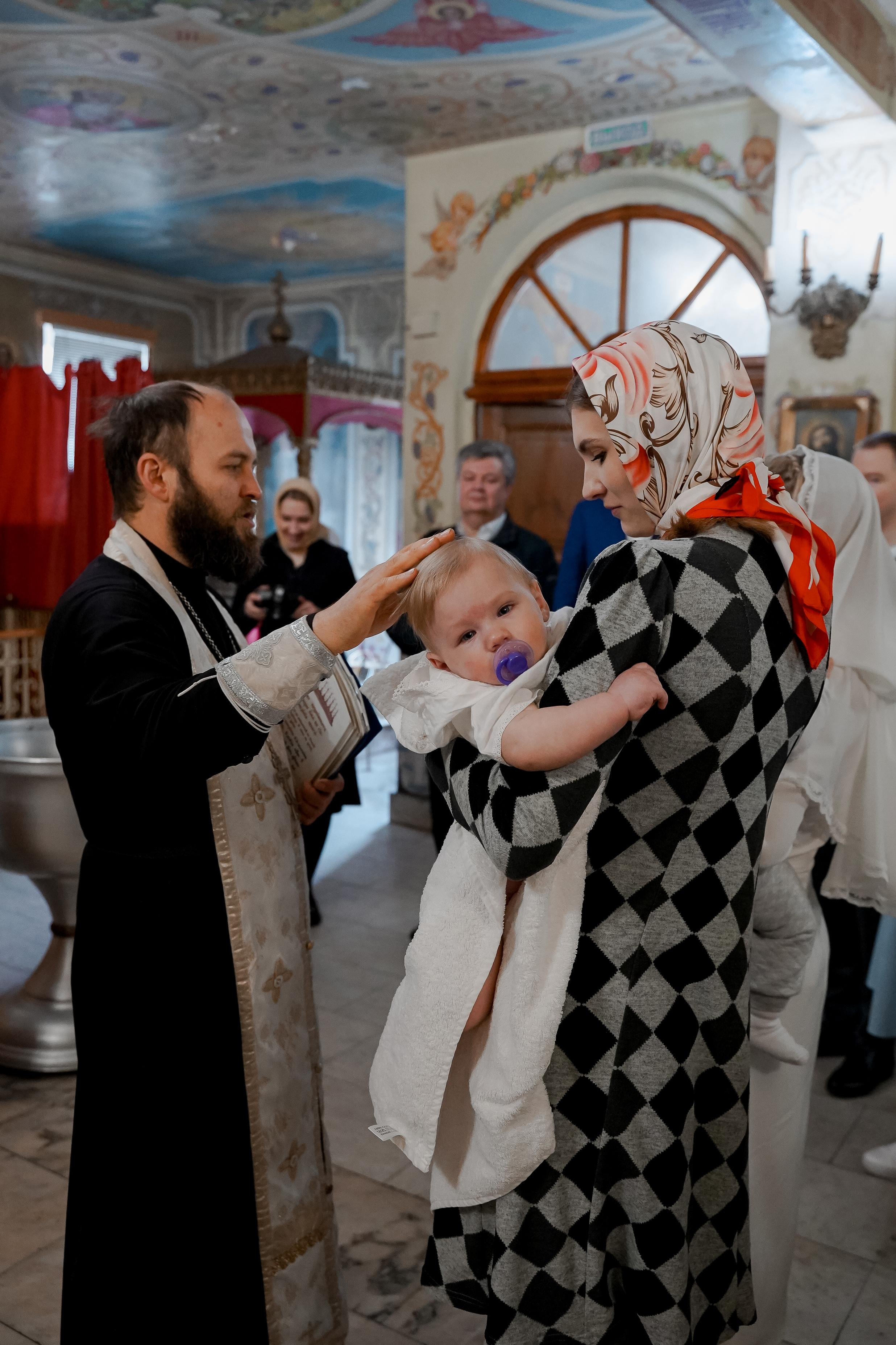Крещение Жени. Персональный фотограф Наталья Иванкова, Москва