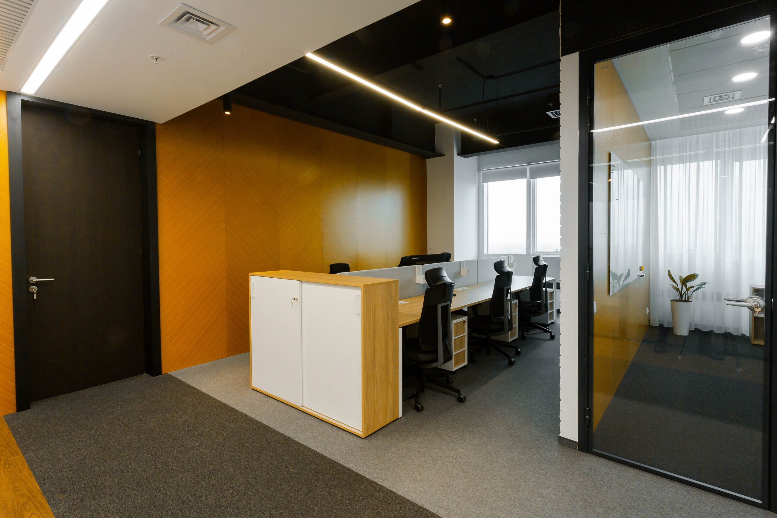 Mercure space. Репортажный фотограф в Алмате Чумаков Георгий