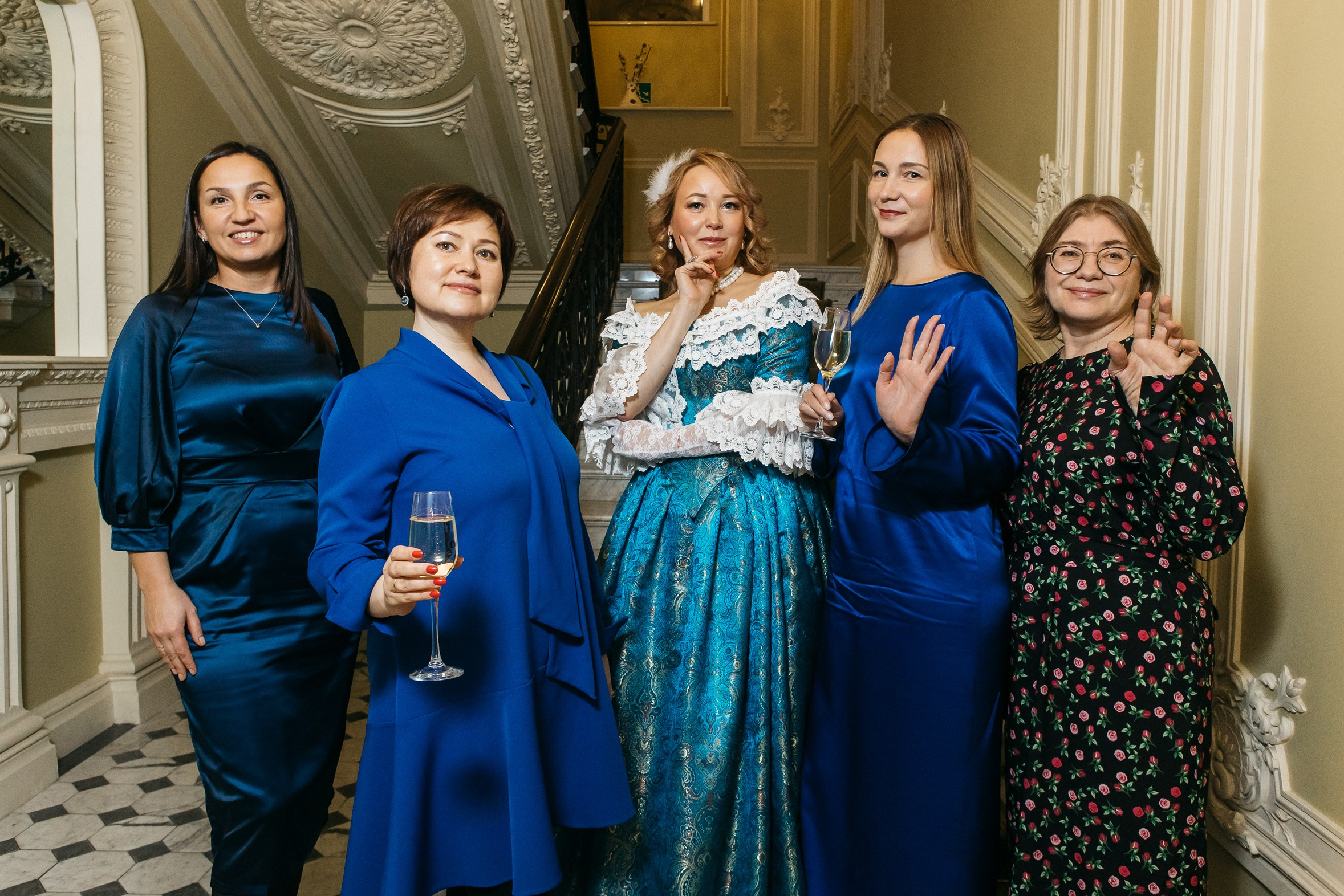 Портфолио в стиле девичника