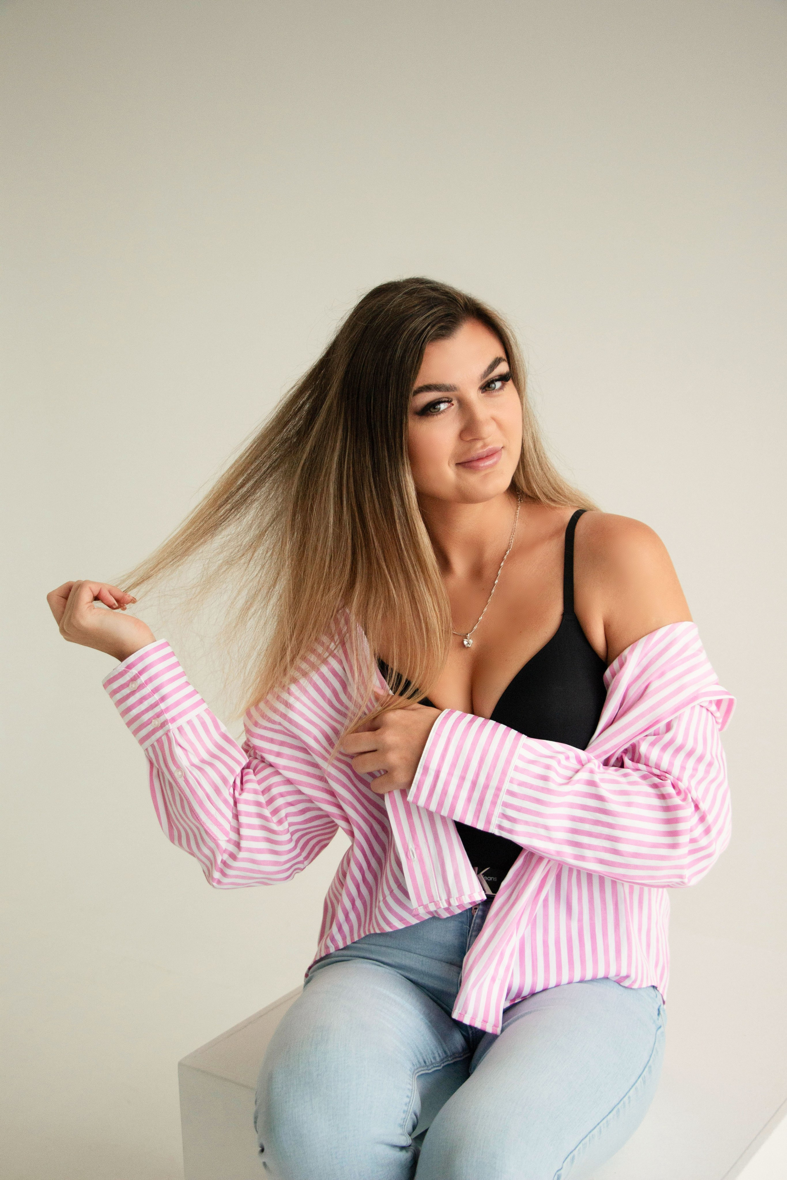 Linda. Бережно сохраняю ваши чувства и истории на своих фотографиях