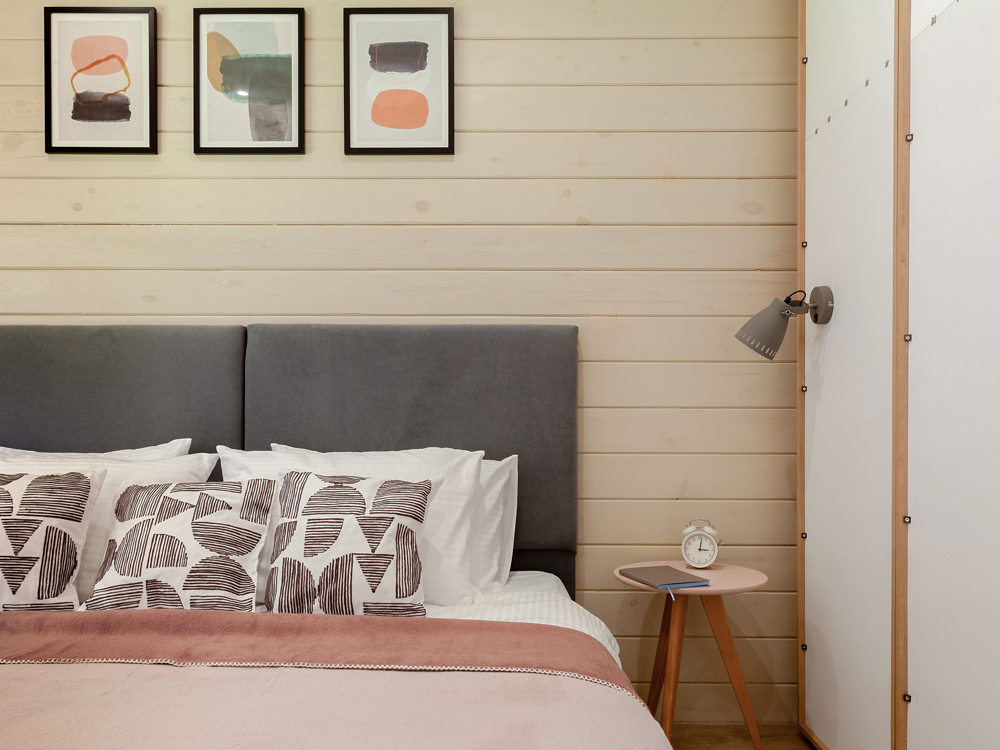 Интерьерная фотосъемка загородного дома в Адлере. Интерьерный фотограф Москва