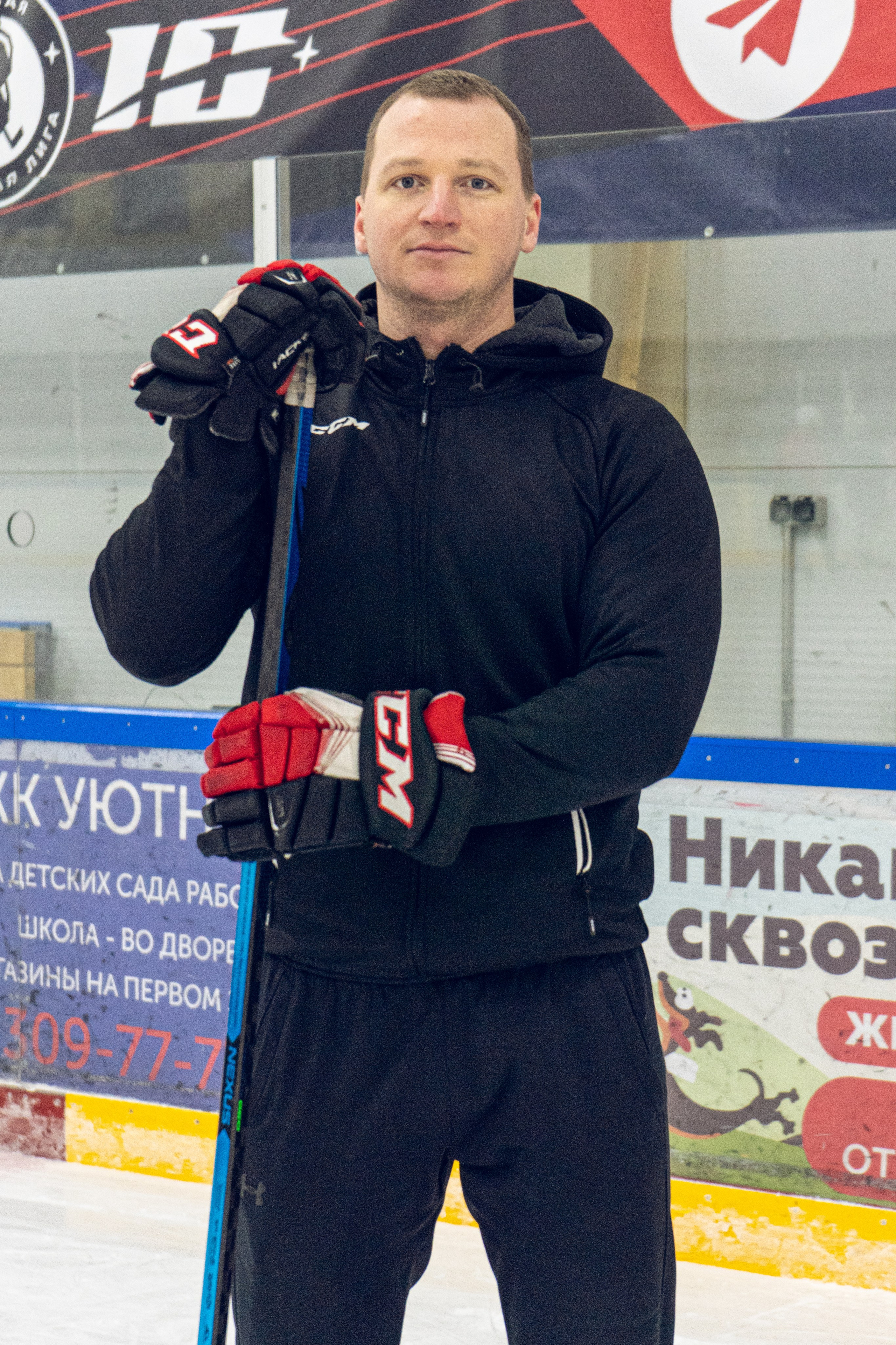 Тренировка по хоккею «ЦМКБ «Алмаз»