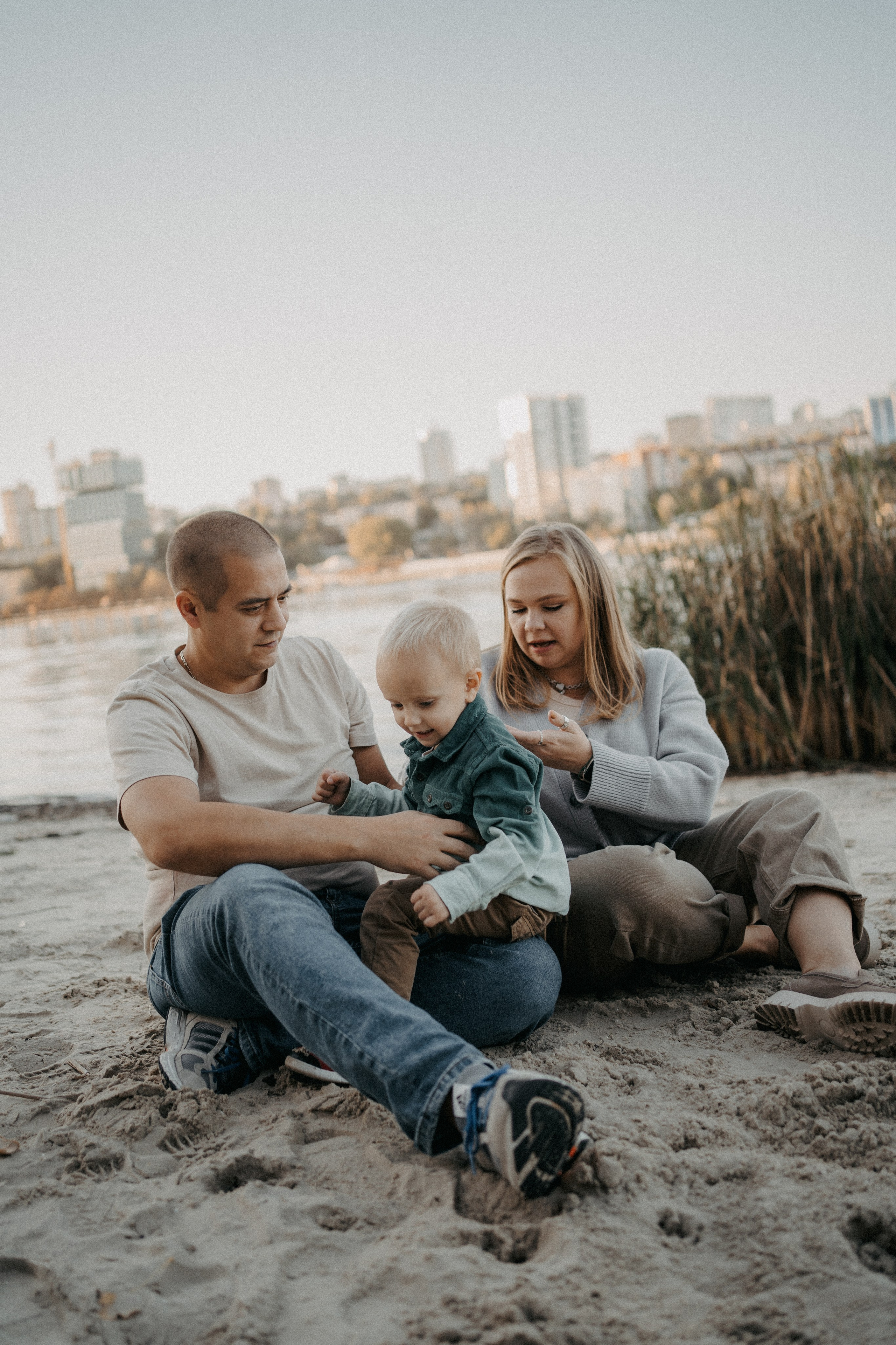 Семья Ксюши на прогулке. Семейный lifestyle фотограф в Ростове-на-Дону