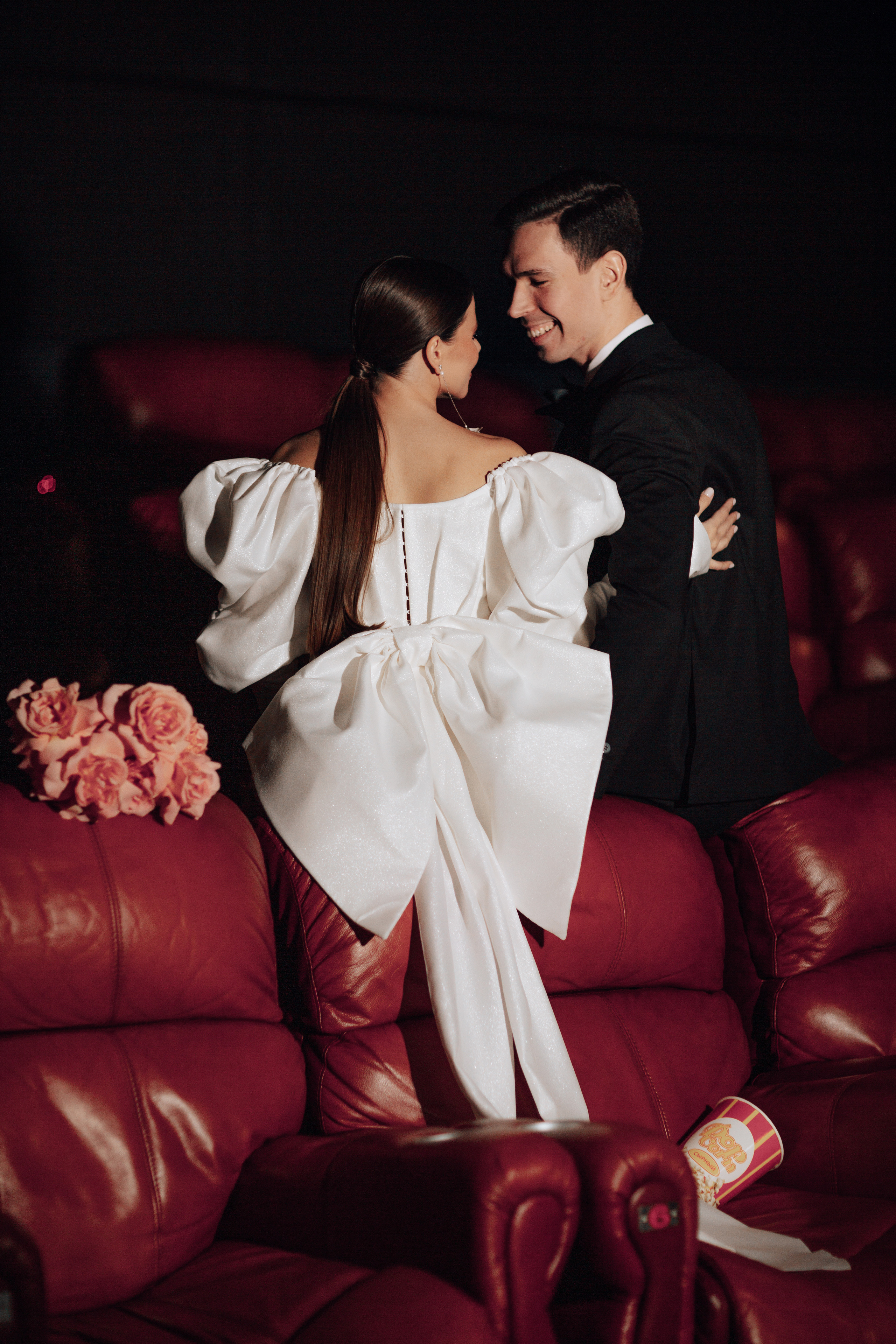 Свадебная фотосессия в кинотеатре. Фотограф в Нижнем Новгороде Нестерова Кристина