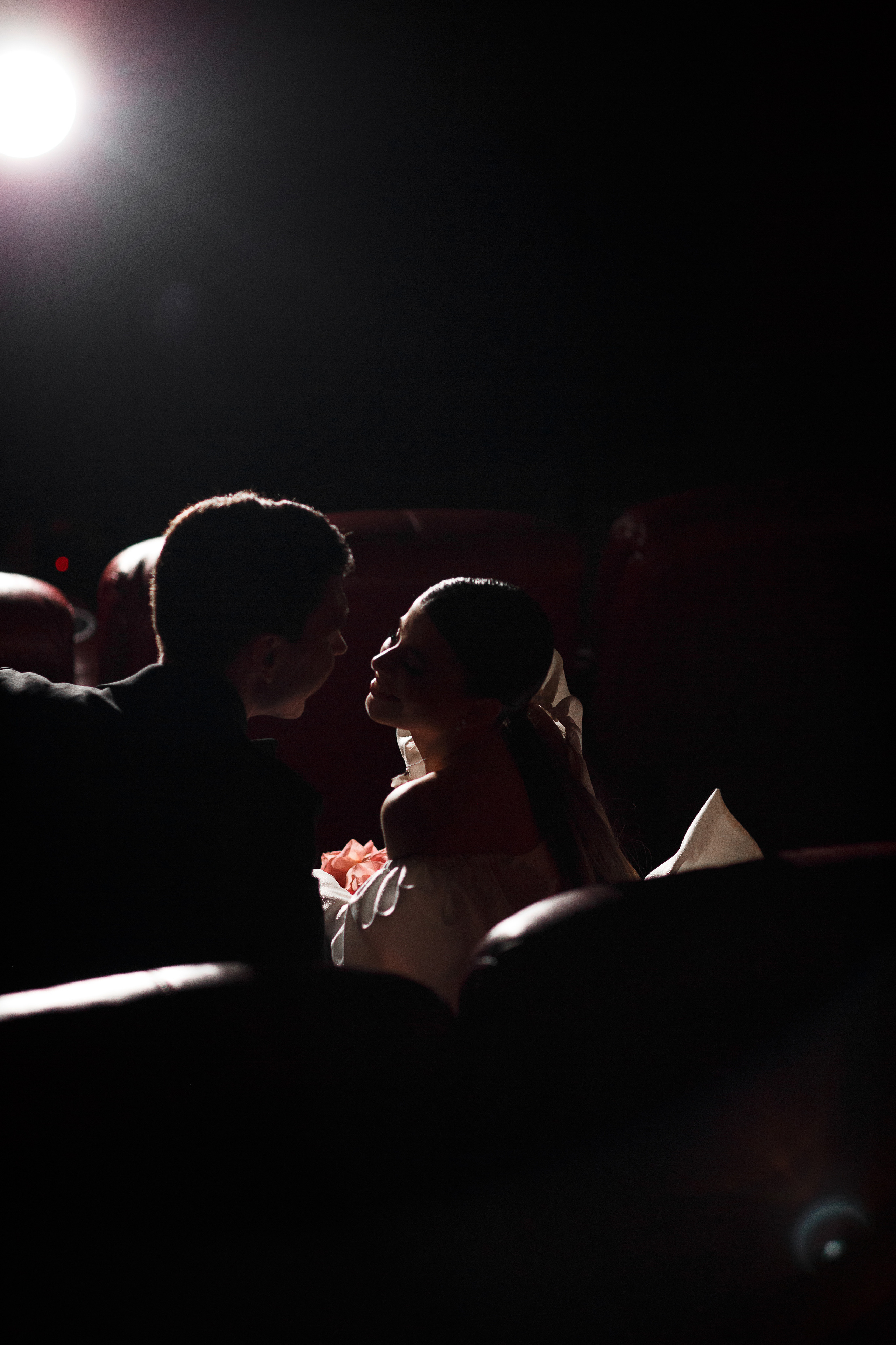 Свадебная фотосессия в кинотеатре. Фотограф в Нижнем Новгороде Нестерова Кристина