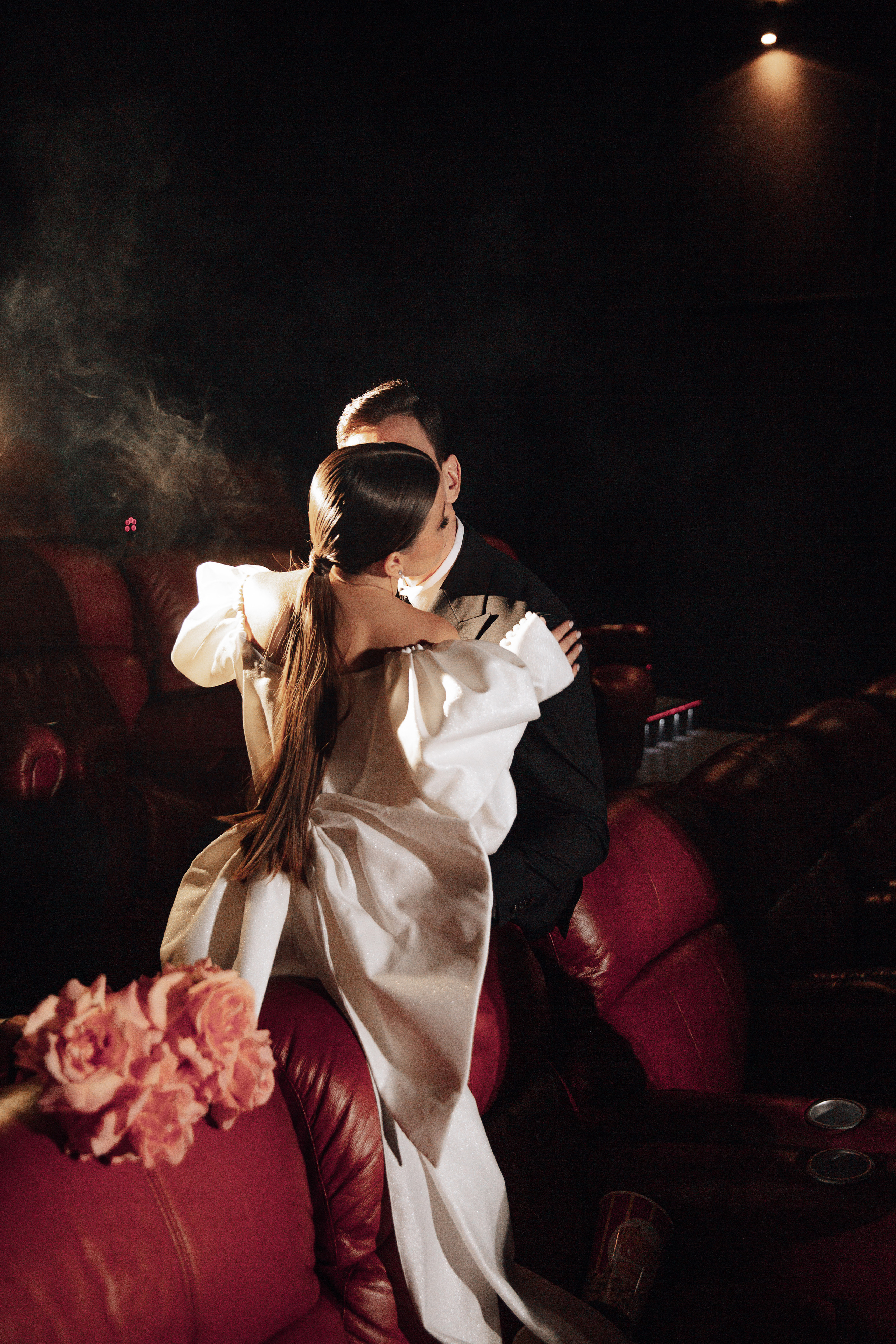 Свадебная фотосессия в кинотеатре. Фотограф в Нижнем Новгороде Нестерова Кристина