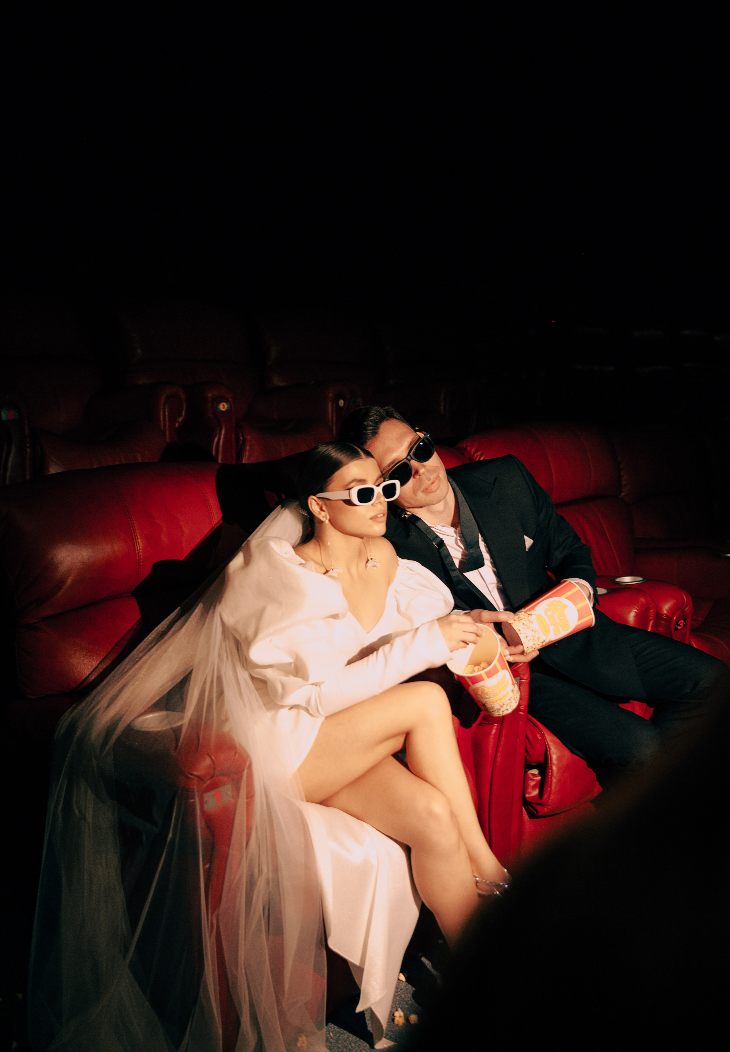 Свадебная фотосессия в кинотеатре. Фотограф в Нижнем Новгороде Нестерова Кристина