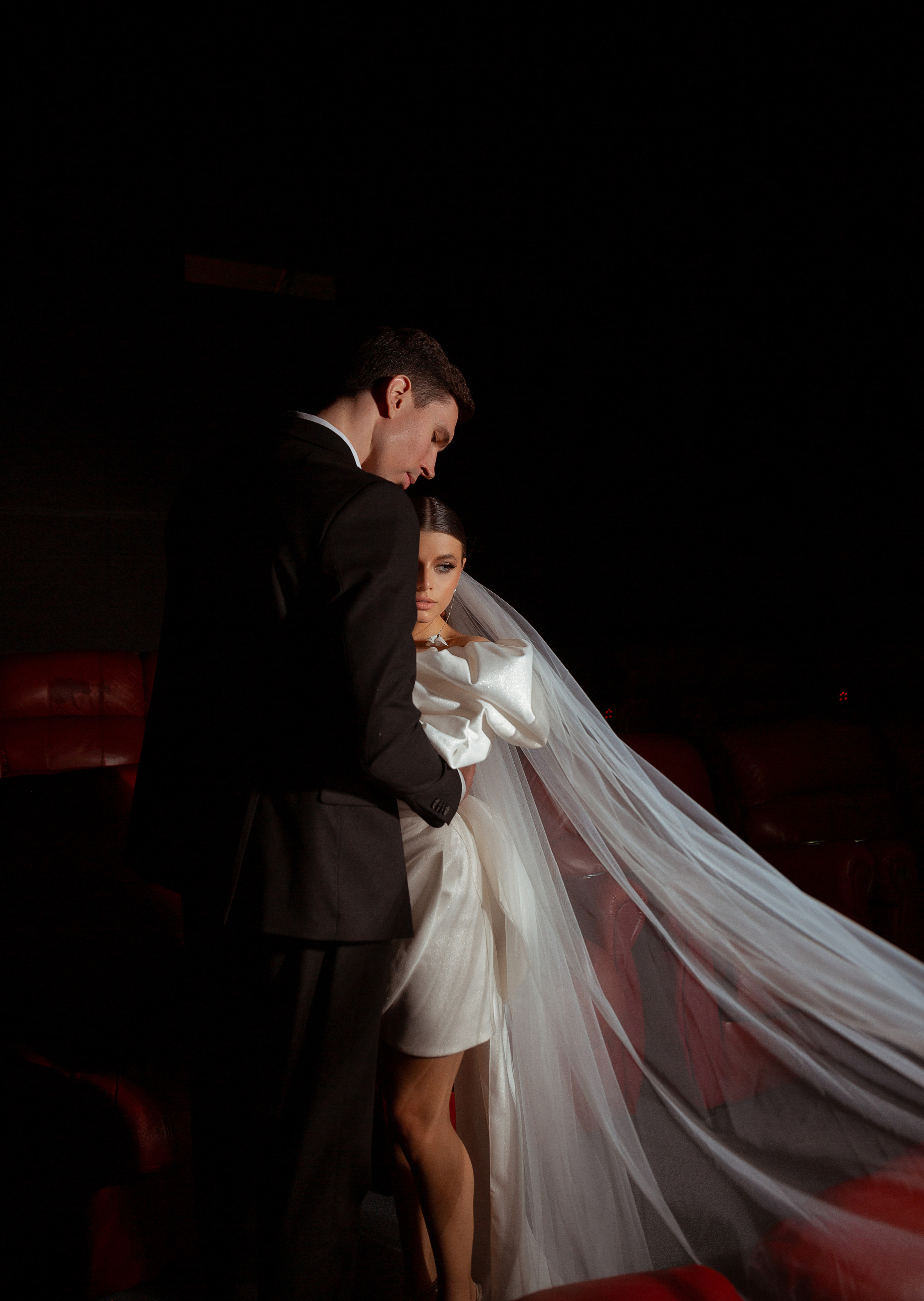 Свадебная фотосессия в кинотеатре. Фотограф в Нижнем Новгороде Нестерова Кристина