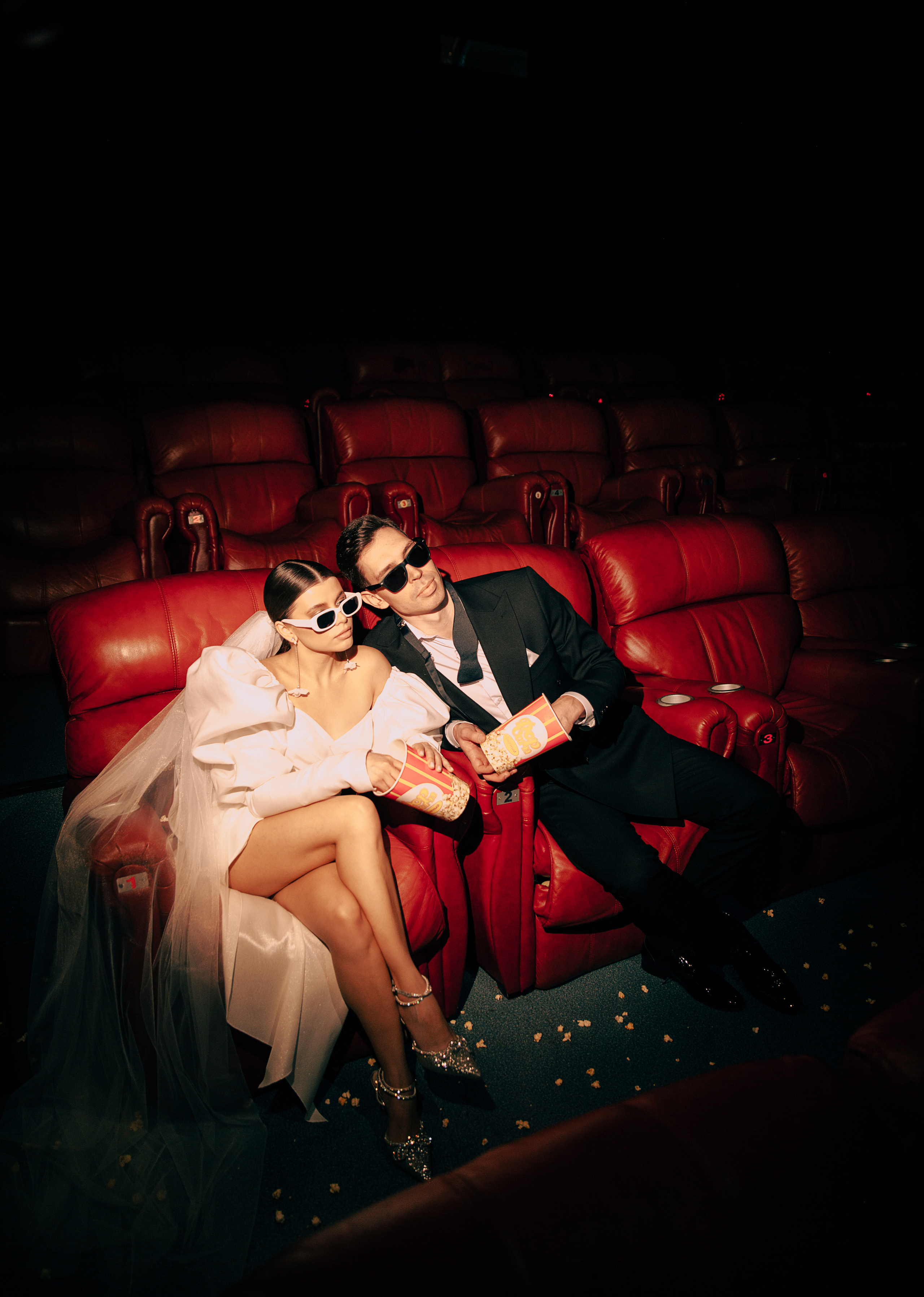 Свадебная фотосессия в кинотеатре. Фотограф в Нижнем Новгороде Нестерова Кристина