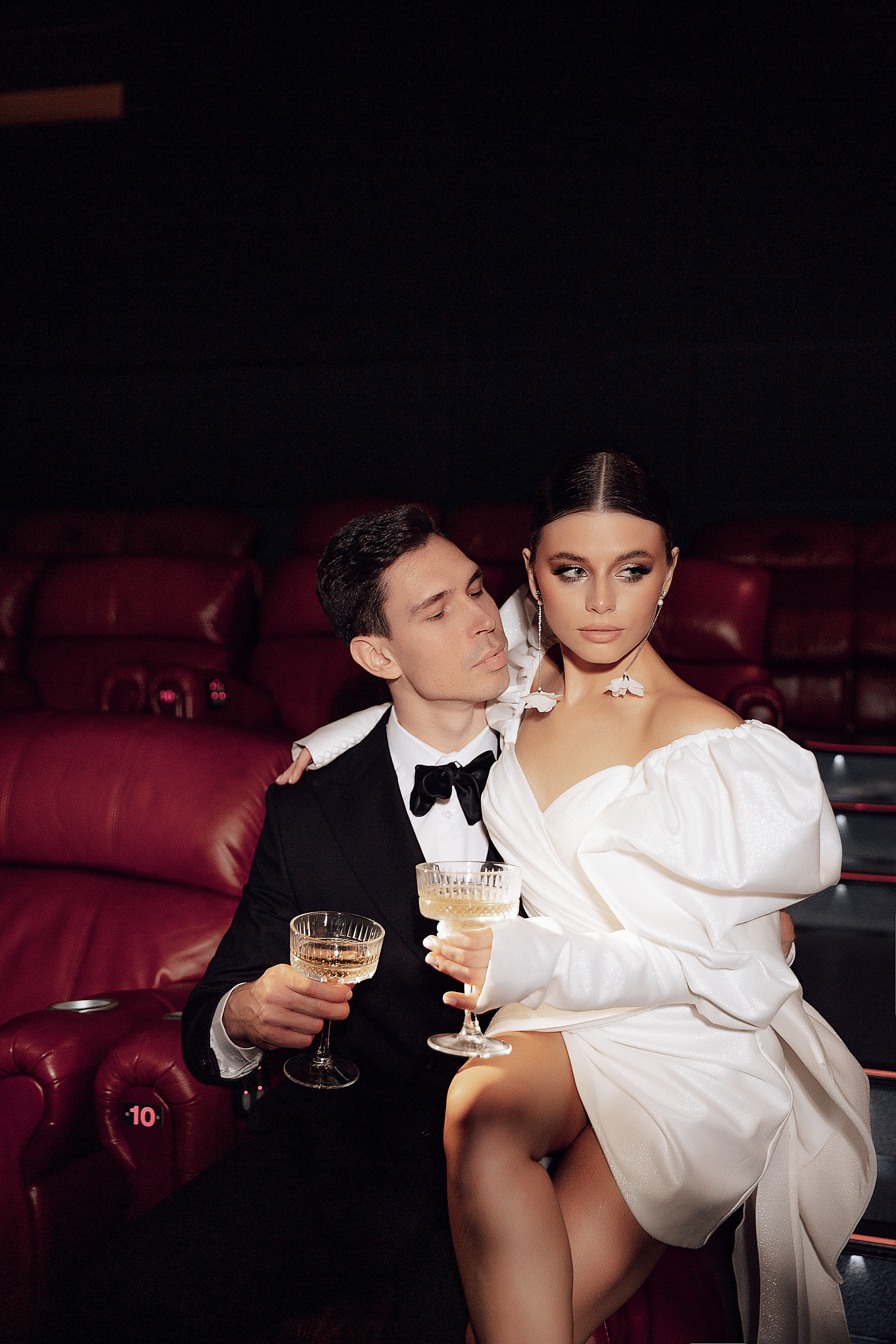 Свадебная фотосессия в кинотеатре. Фотограф в Нижнем Новгороде Нестерова Кристина