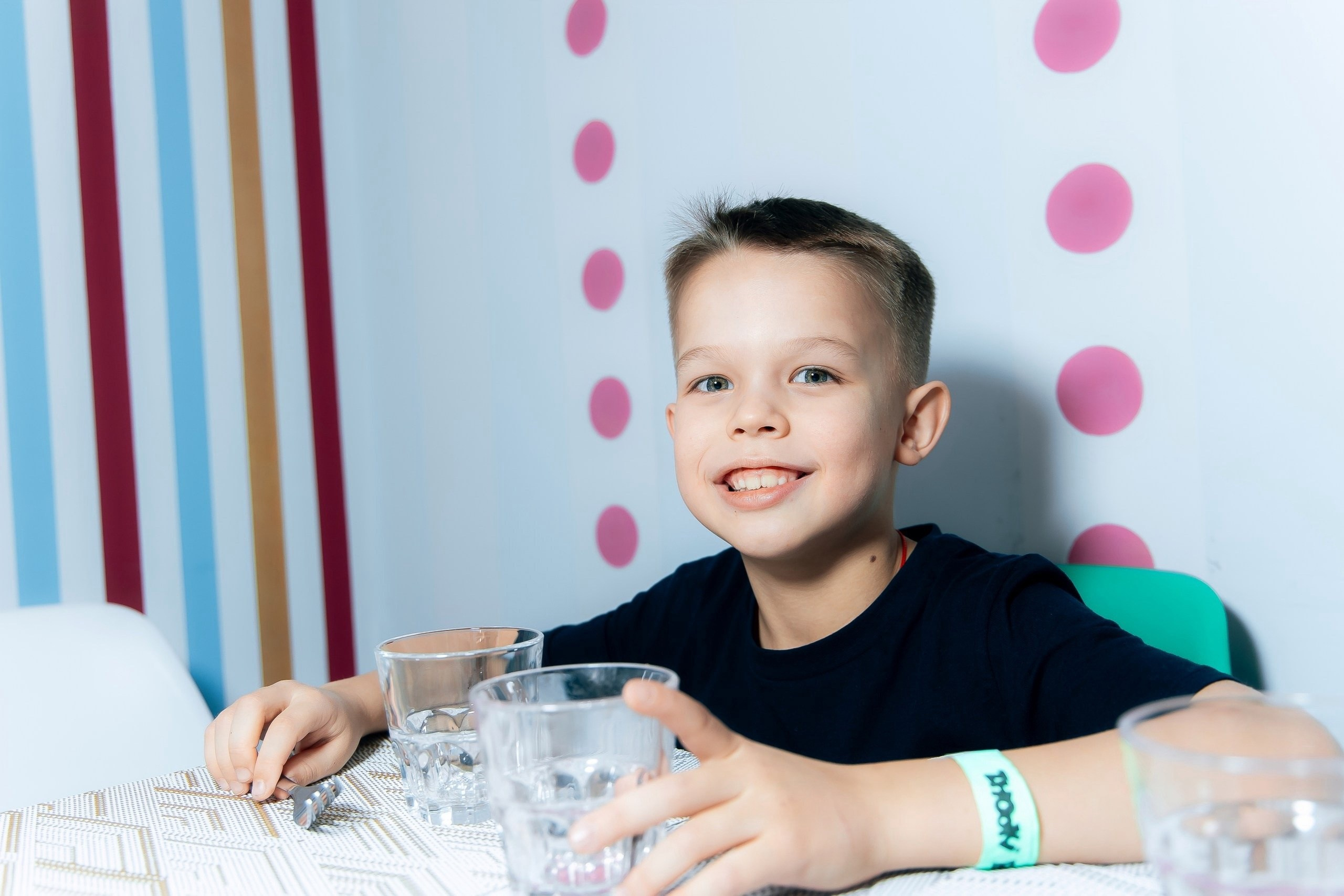 Детский репортаж. Команда специалистов в мире фотографии и видео. Детский фотограф, семейный фотограф