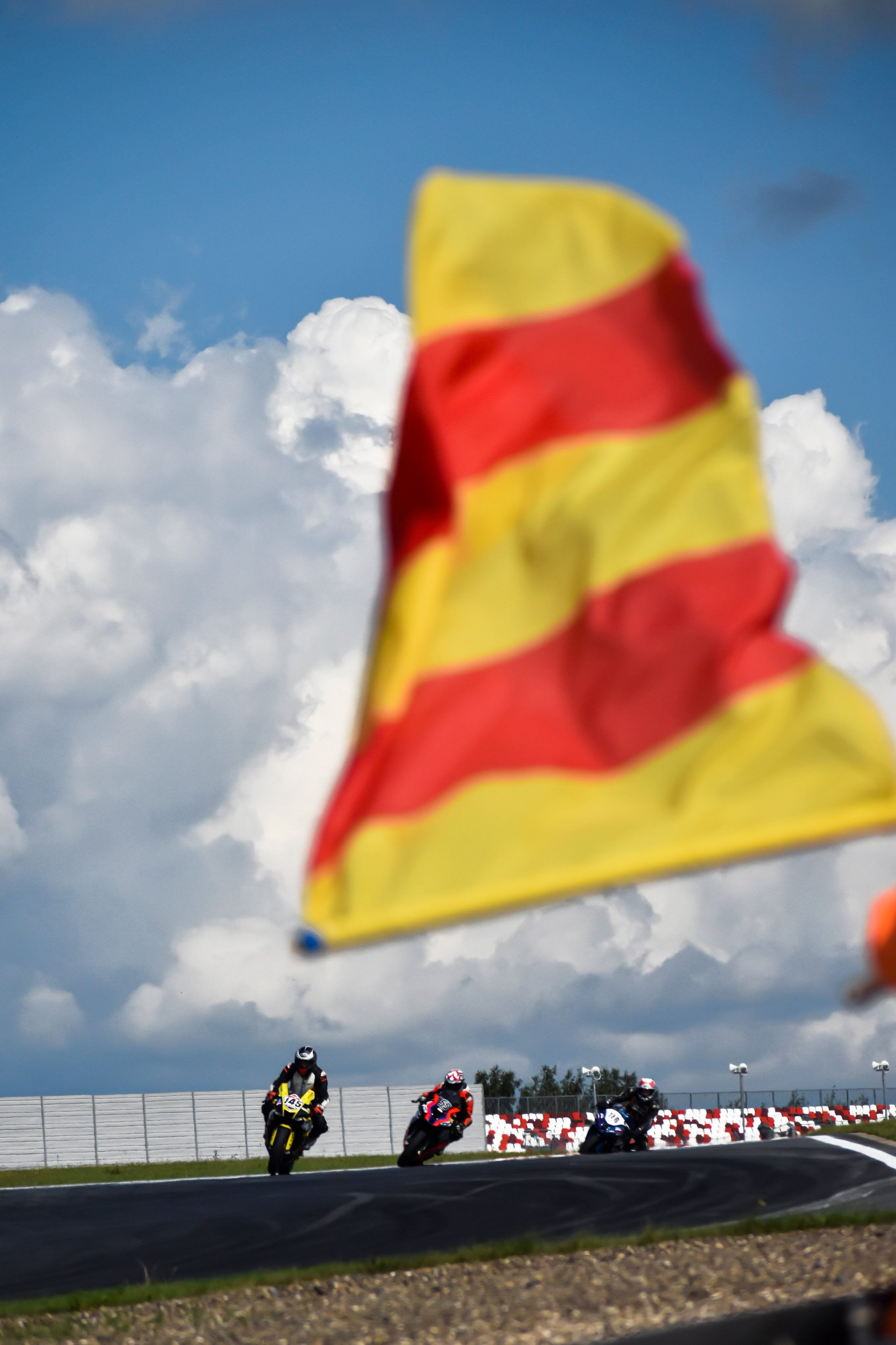 Шоссейно-кольцевые мотогонки 2024. Голосов Дмитрий — автоспортивный фотограф