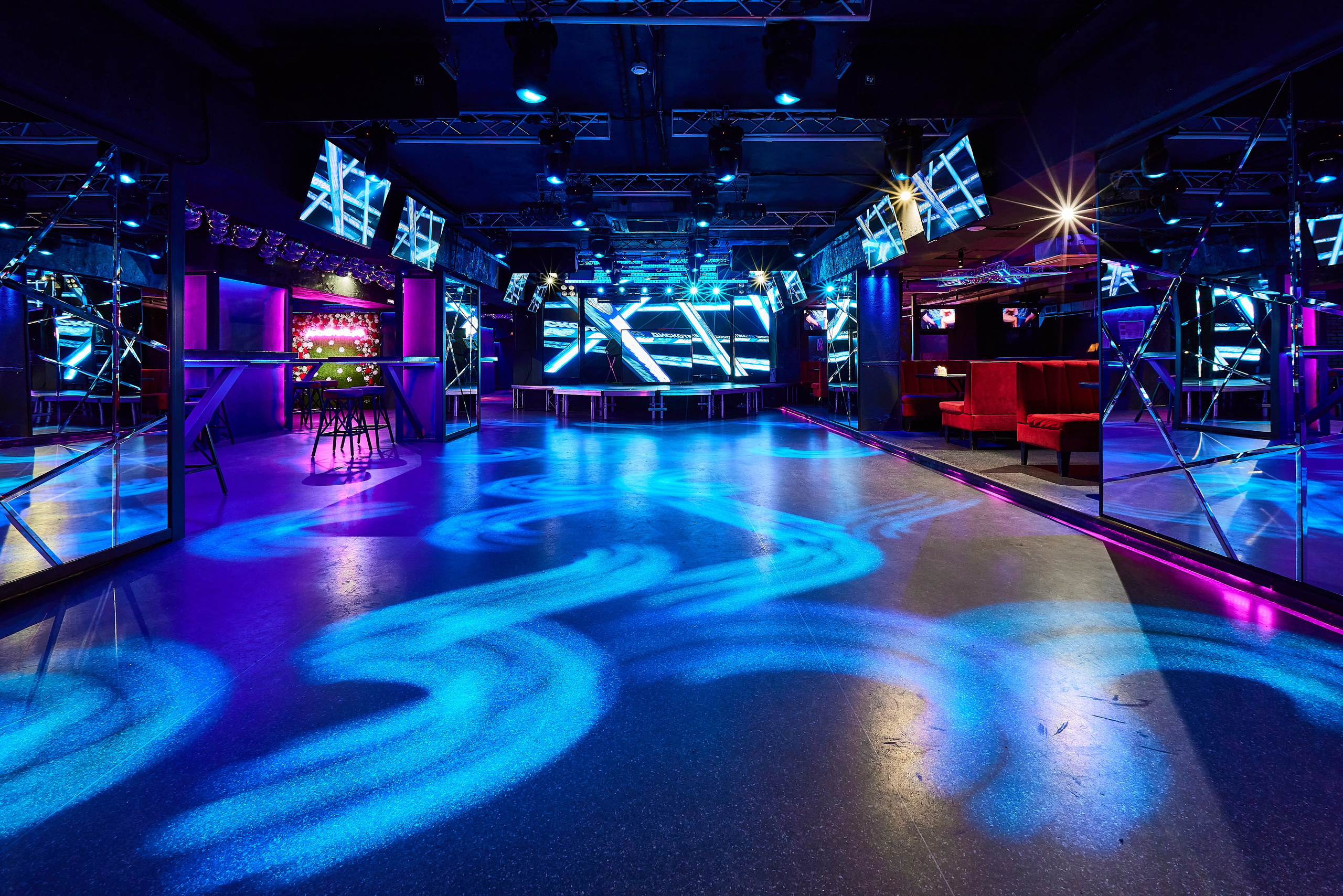 Ночной клуб 154. Фотограф Анастасия Леонтьева Санкт-Петербург