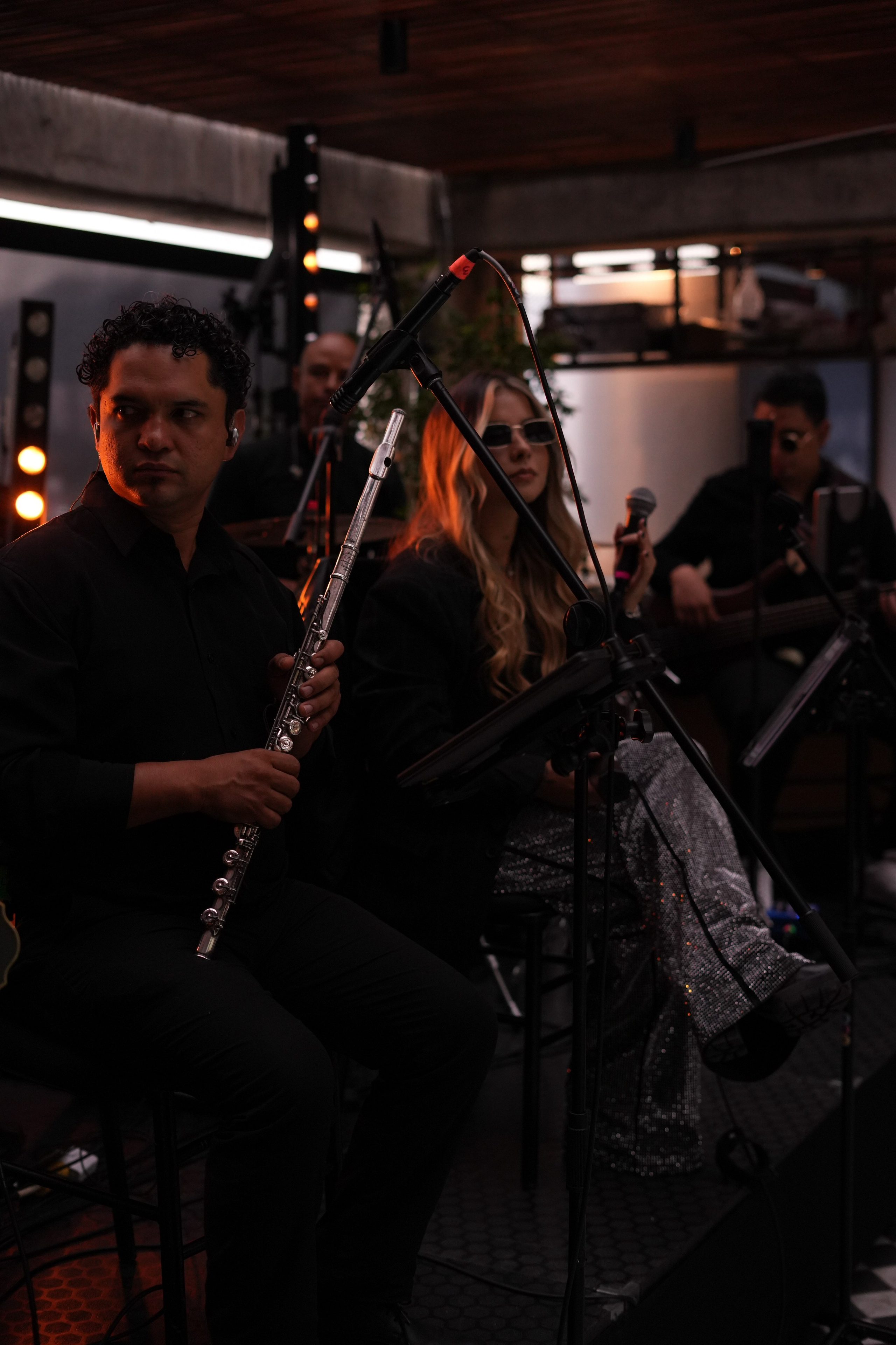 Olivia and Zack / 1 wedding day. Wedding Photographer in Barcelona and Medellin