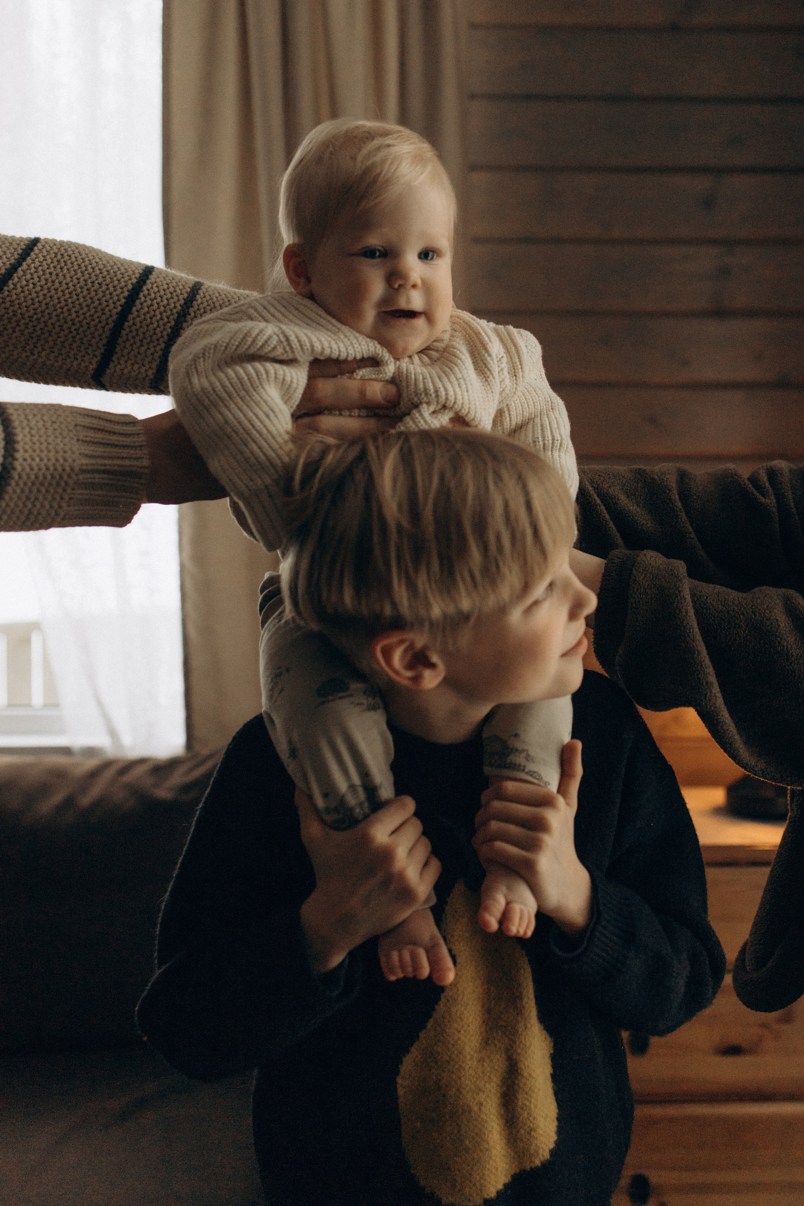 Уютным зимним вечером. Семейный фотограф в Москве Валерия Карпова