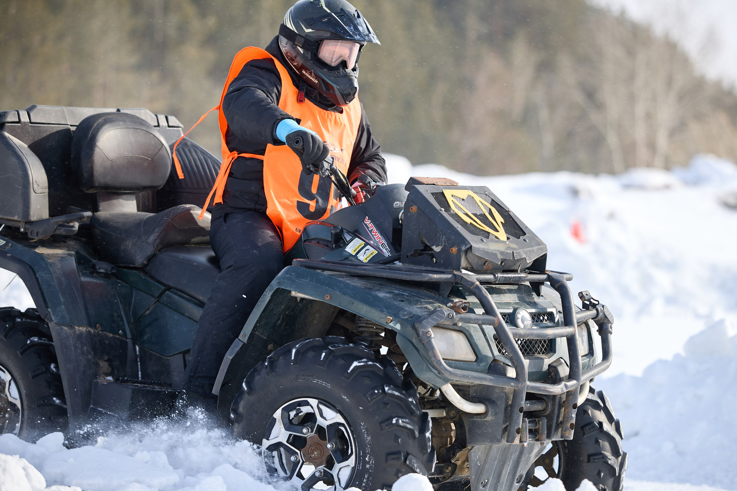 Топим Лёд — 2026. Соревнования на квадроциклах. Фотограф в Новосибирске Алена Скокова
