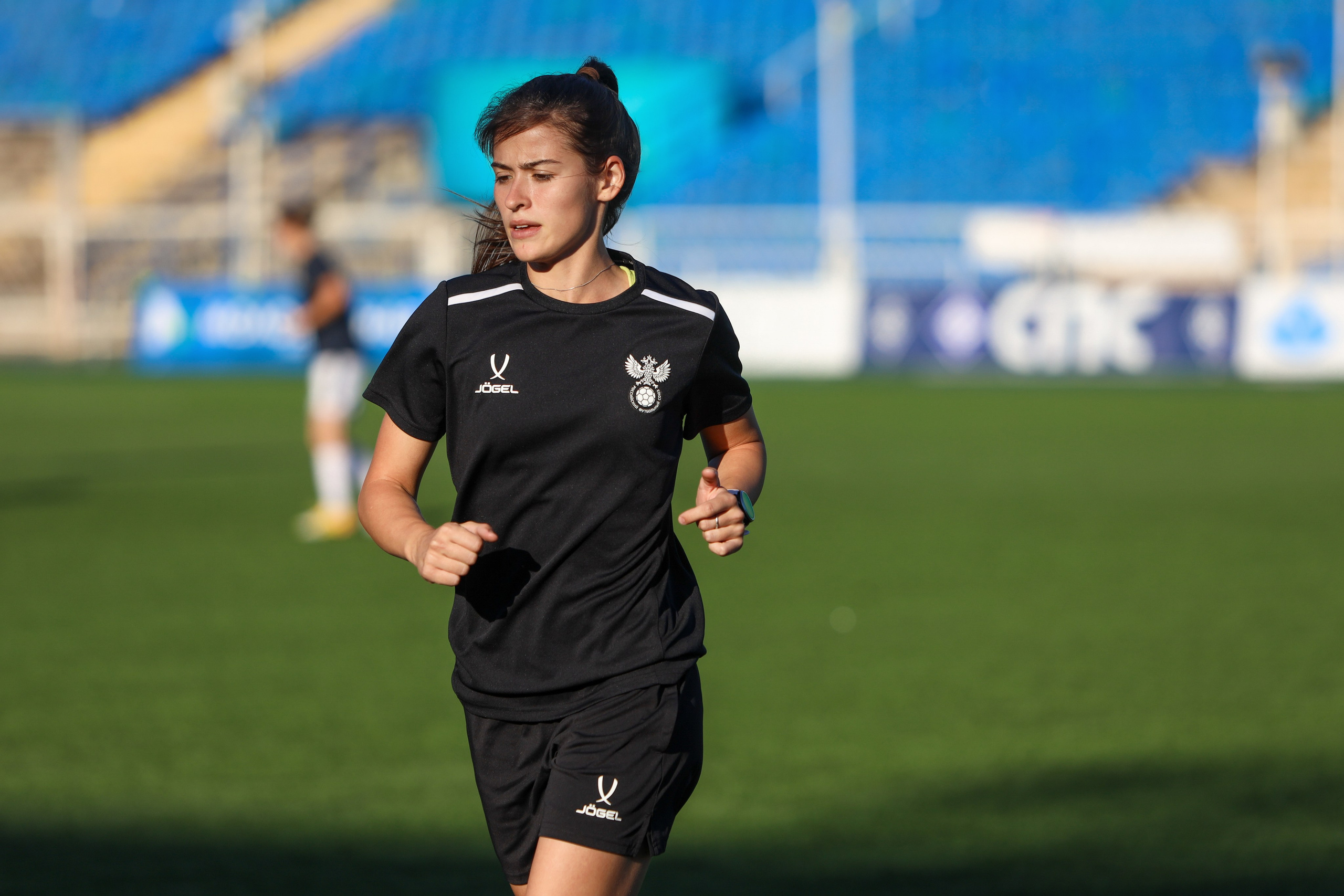 Крылья Советов — Мастер-Сатурн. Молодежная лига по футболу среди женских команд. Спортивный фотограф в Самаре