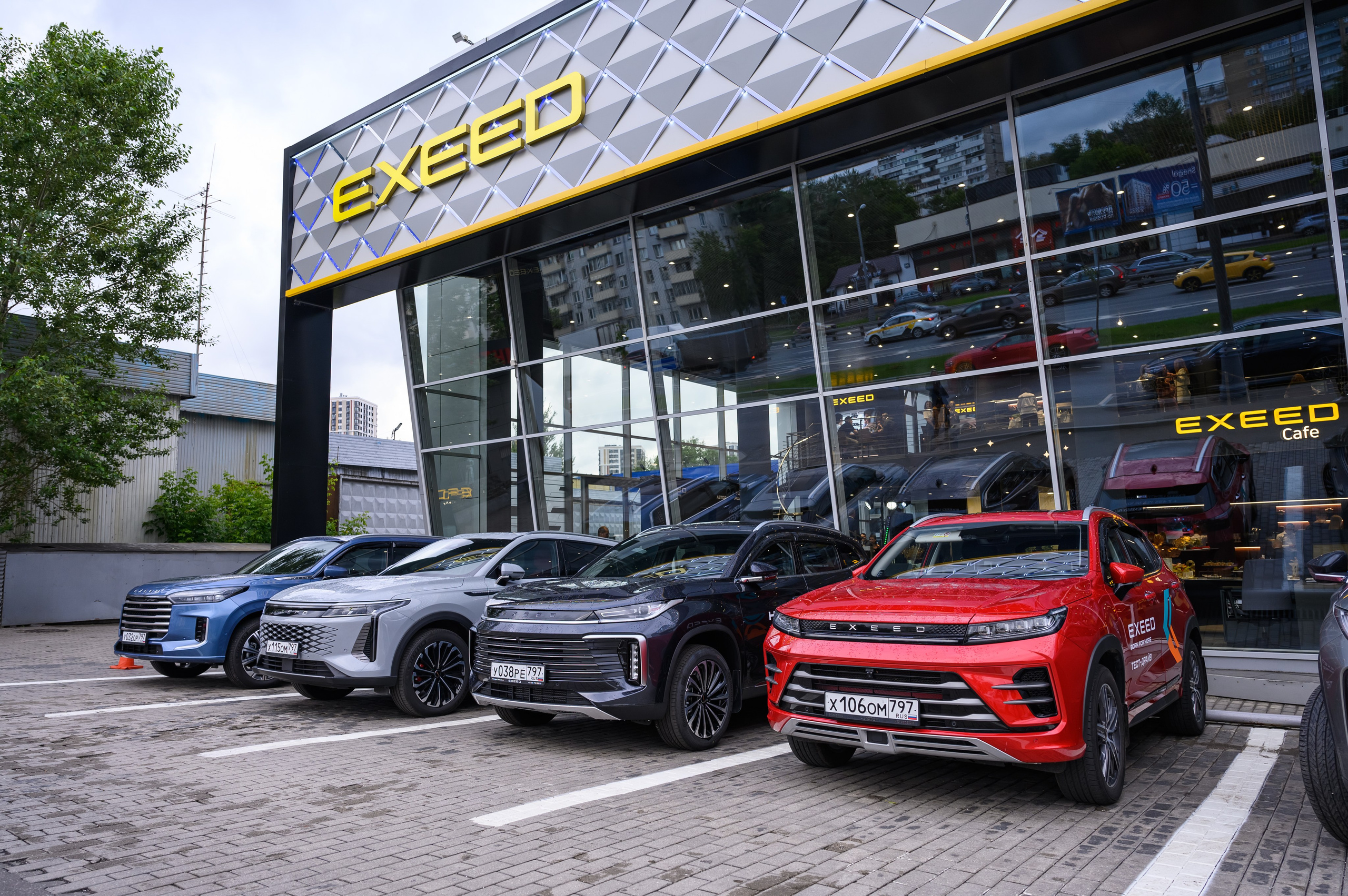 Открытие автосалона EXEED. Свадебный фотограф Москва Юрий Кульман