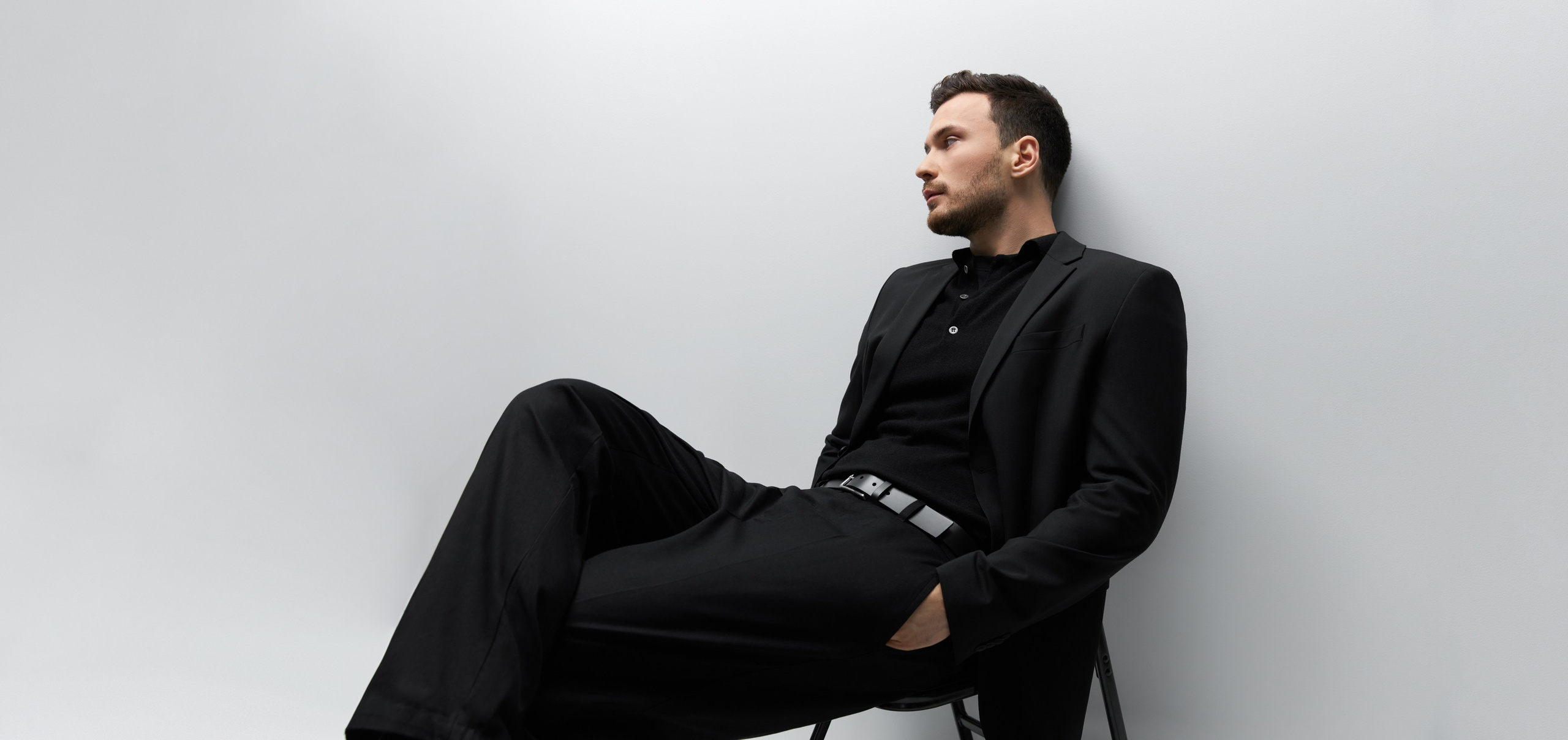 Портфолио Парня модели Глеб Русанду. Продакшен г. Москва съемка мужской одежды, мужские модели, фото и видео, организация под ключ