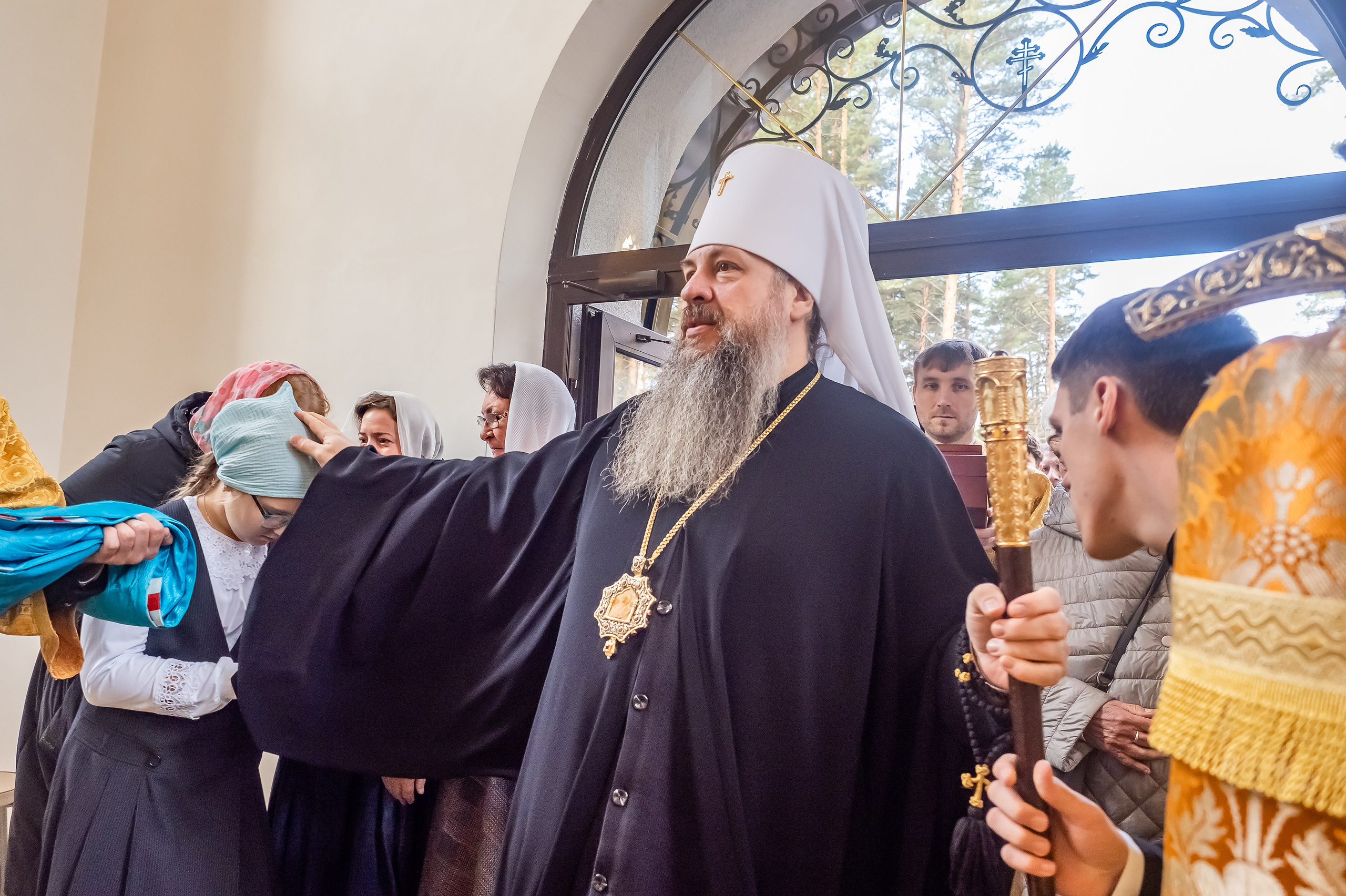 Открытие Храма Серафима Саровского. Репортажный, семейный и детский фотограф в Пензе и Заречном Арина Ермилова. Картины барельеф на заказ