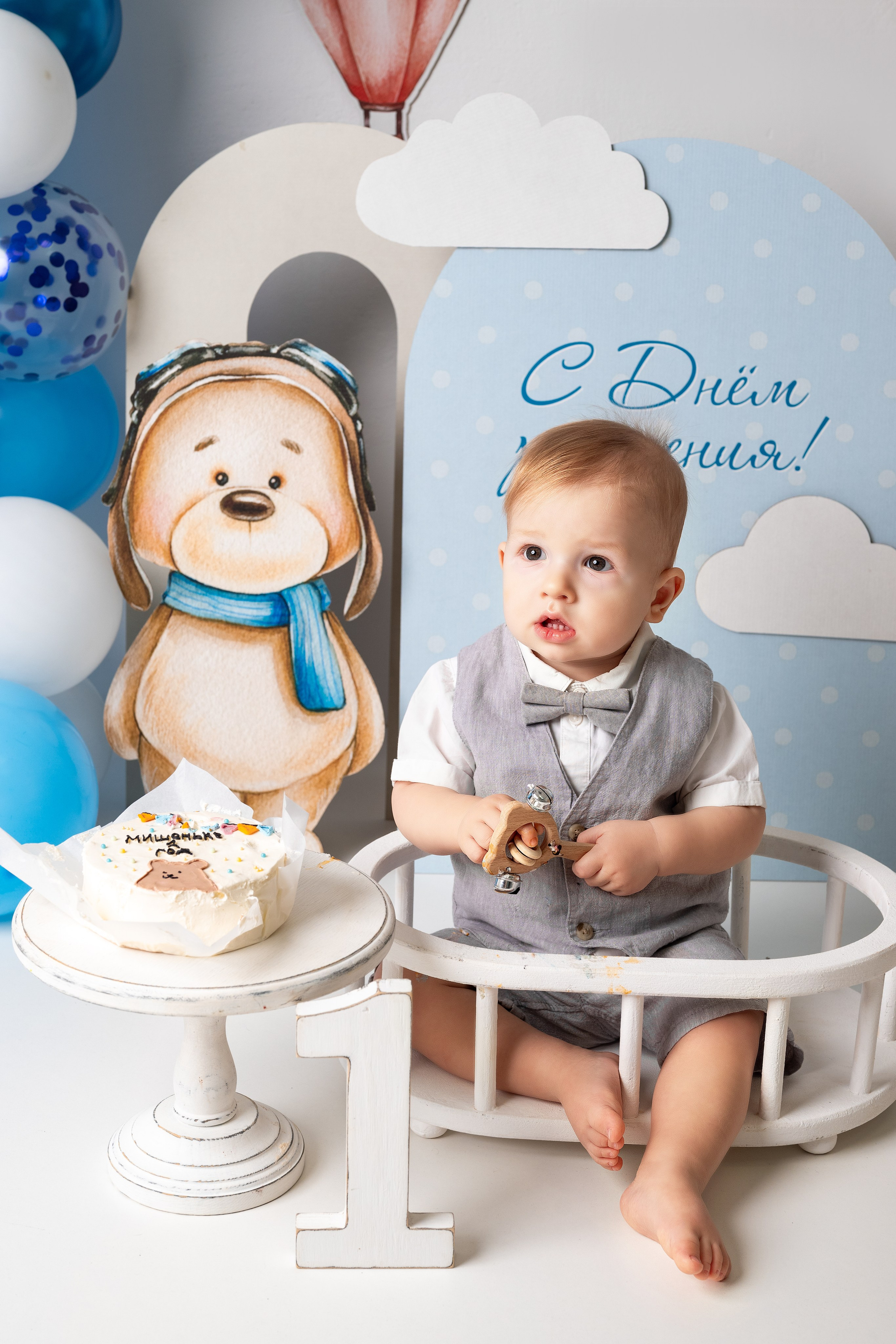 Фотосессия годовасия с купанием. Фотограф новорожденных в Норильске Виктория Шагалиева