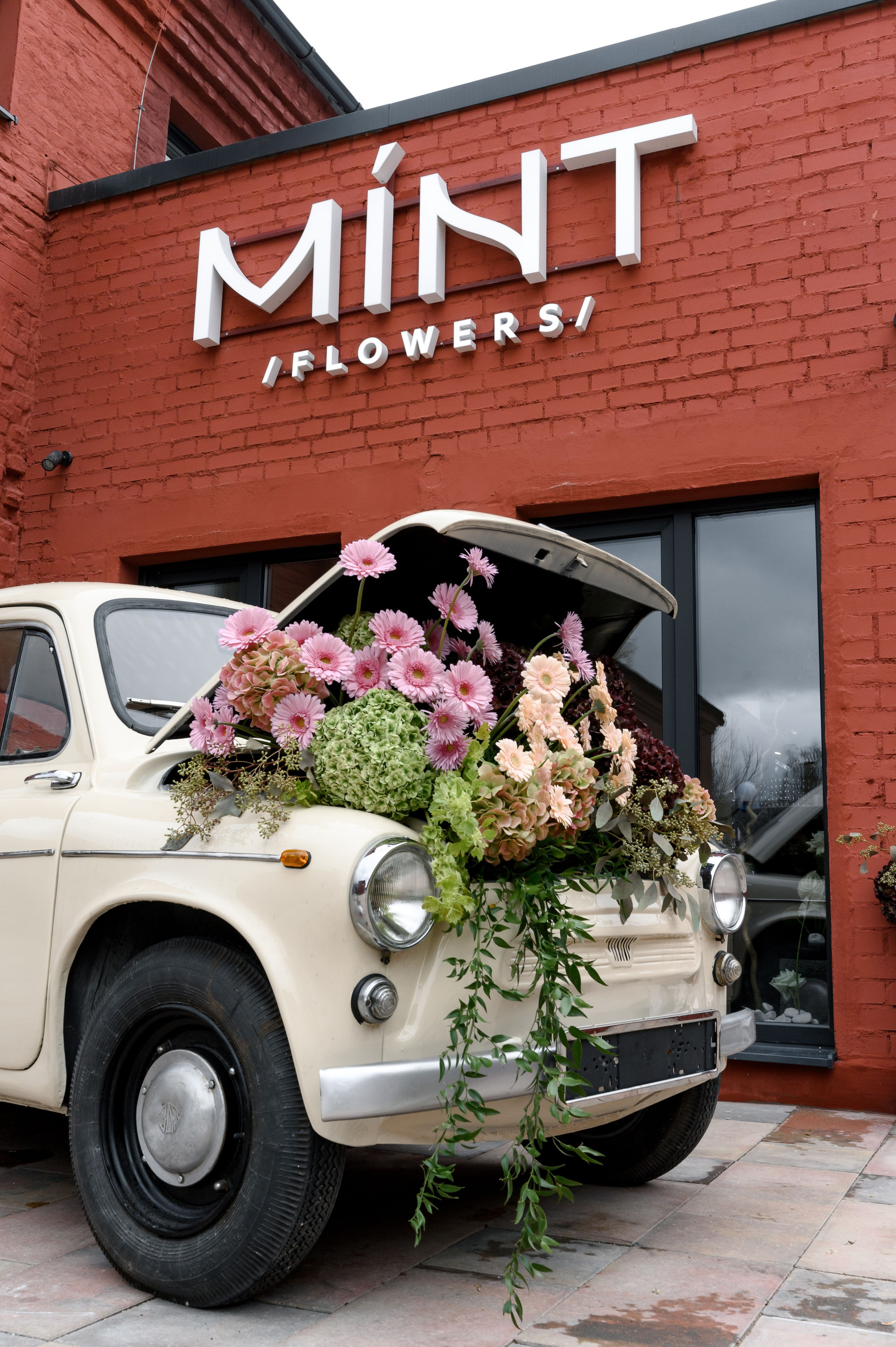 MINT FLOWERS. Свадебный фотограф Минск