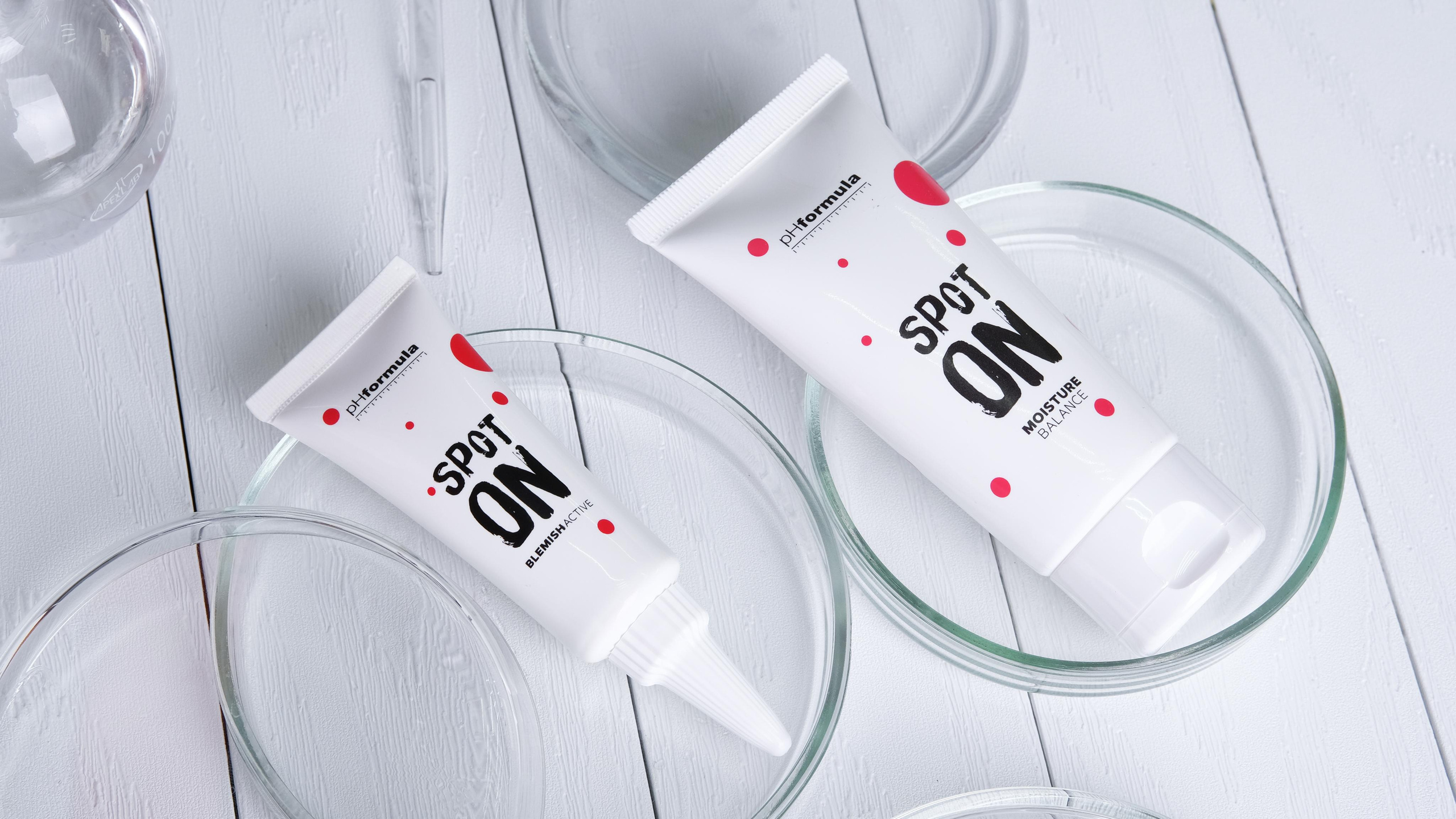 Фото косметики. Контент Предметный фотограф Саратов, контент для бизнеса, съемка для брендов, предметные фотосъёмки в Саратове. Елена