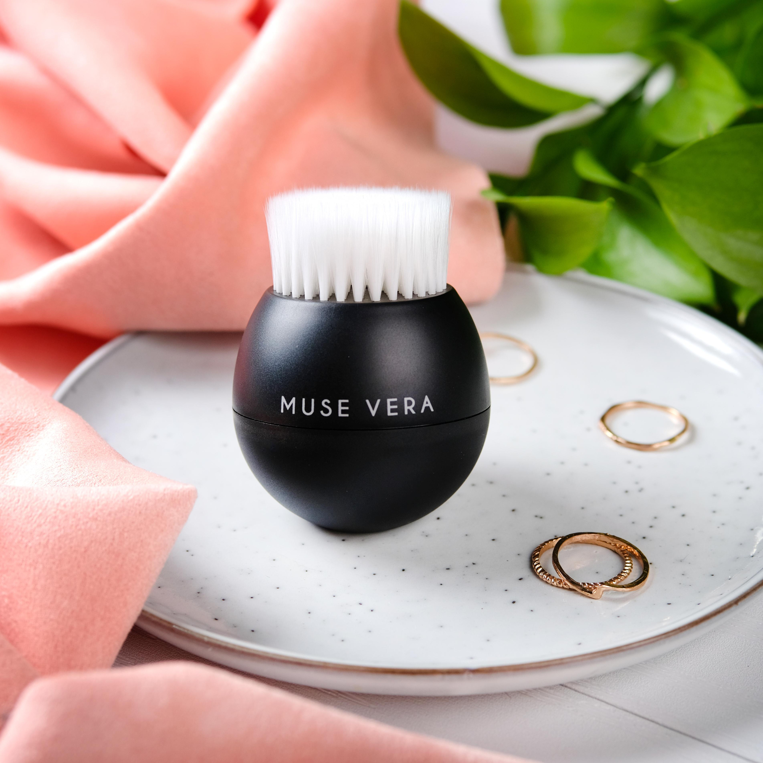 Фото косметики. Контент Предметный фотограф Саратов, контент для бизнеса, съемка для брендов, предметные фотосъёмки в Саратове. Елена