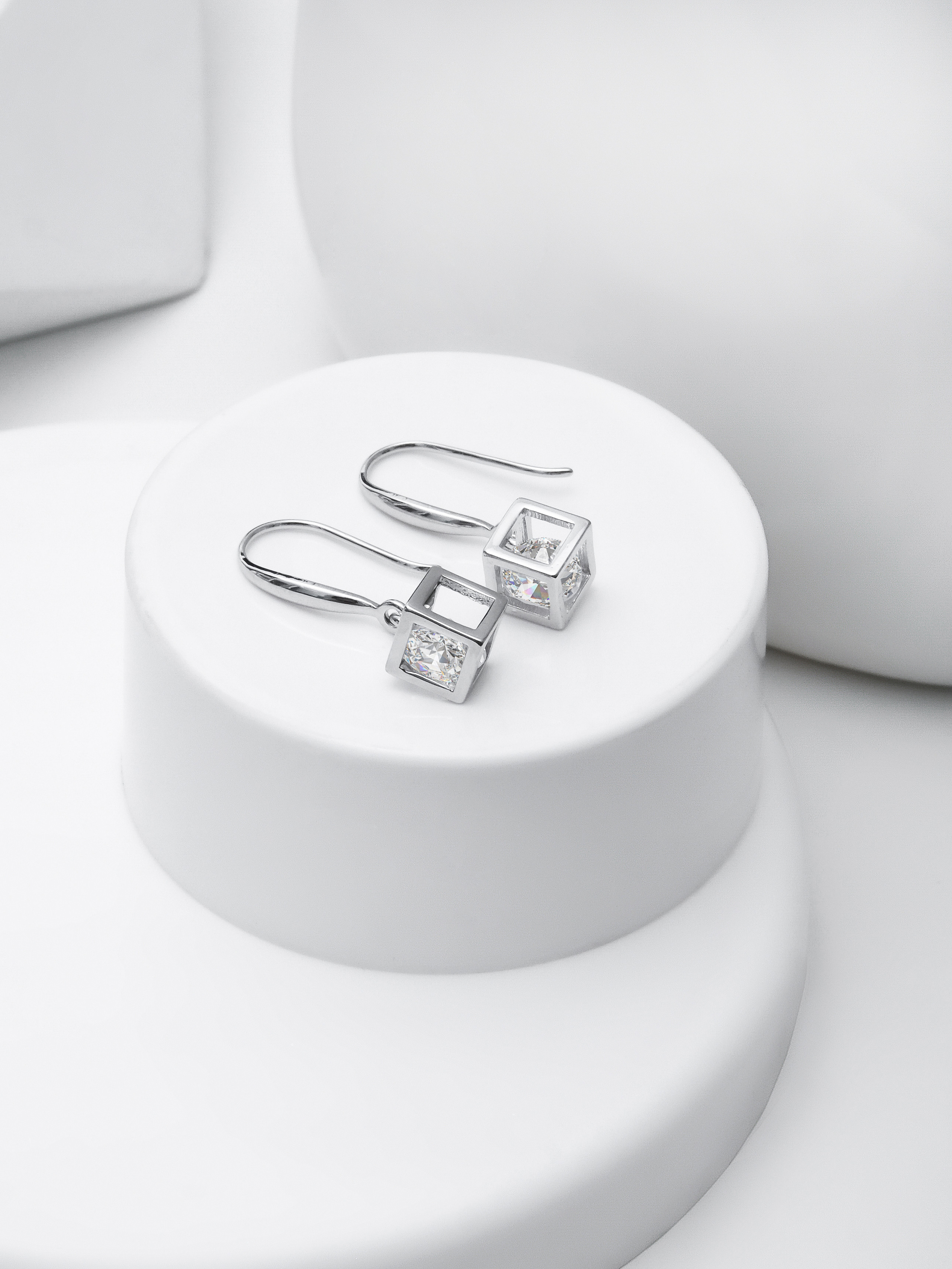 Ювелирный фотогрф. Контент Предметный фотограф Саратов, контент для бизнеса, съемка для брендов, предметные фотосъёмки в Саратове. Елена