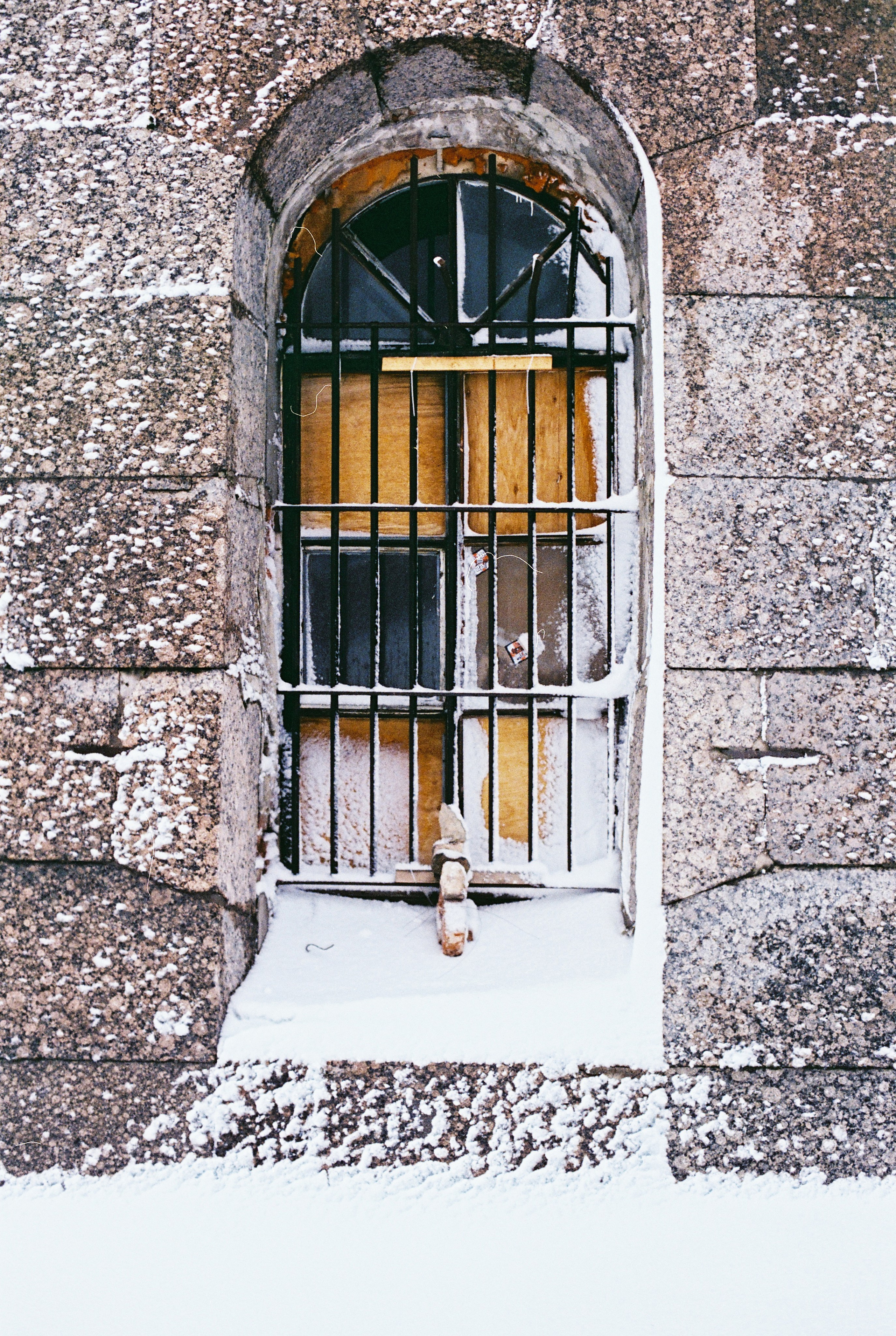 Фотографии цветные. Свадебный и семейный пленочный фотограф в Петербурге Истомина Ирина