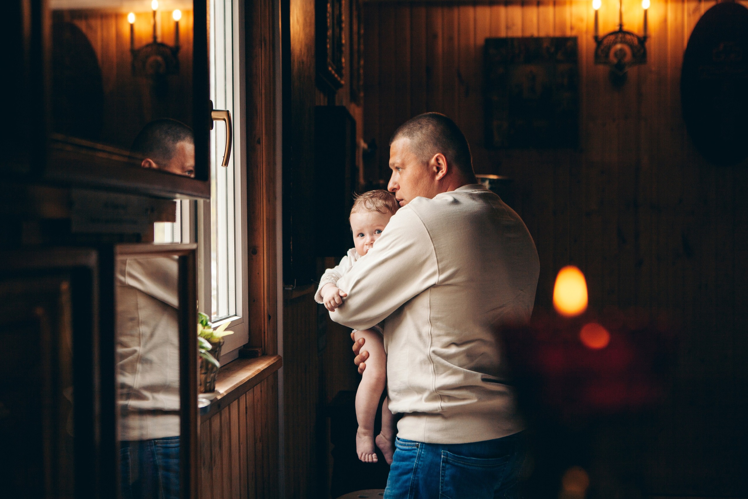 Крещение ребенка в церкви в москве. Фотограф Ольга Ефремова