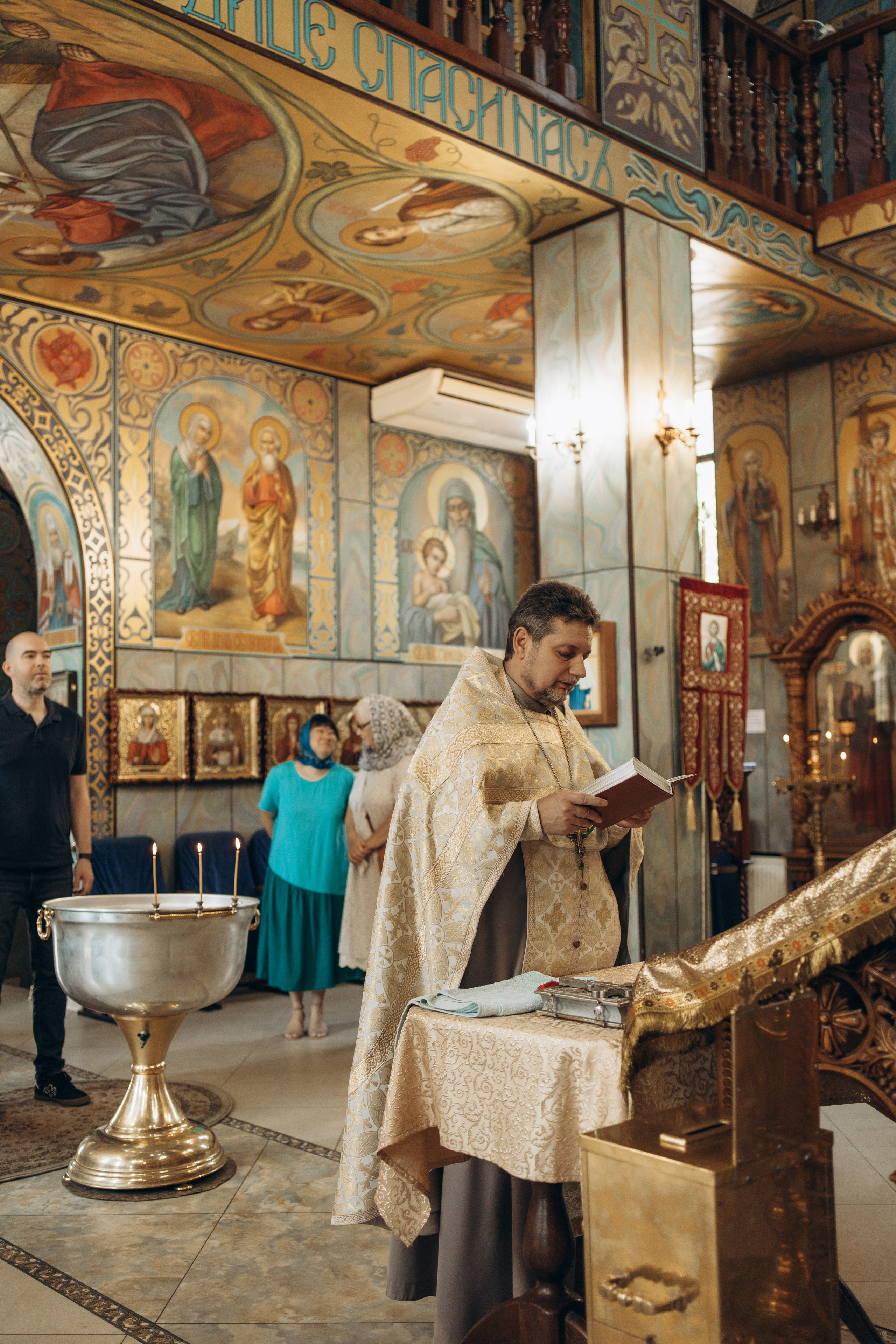 Крещение Ивана. Самый теплый фотограф в Краснодаре Рябоконь Ксения