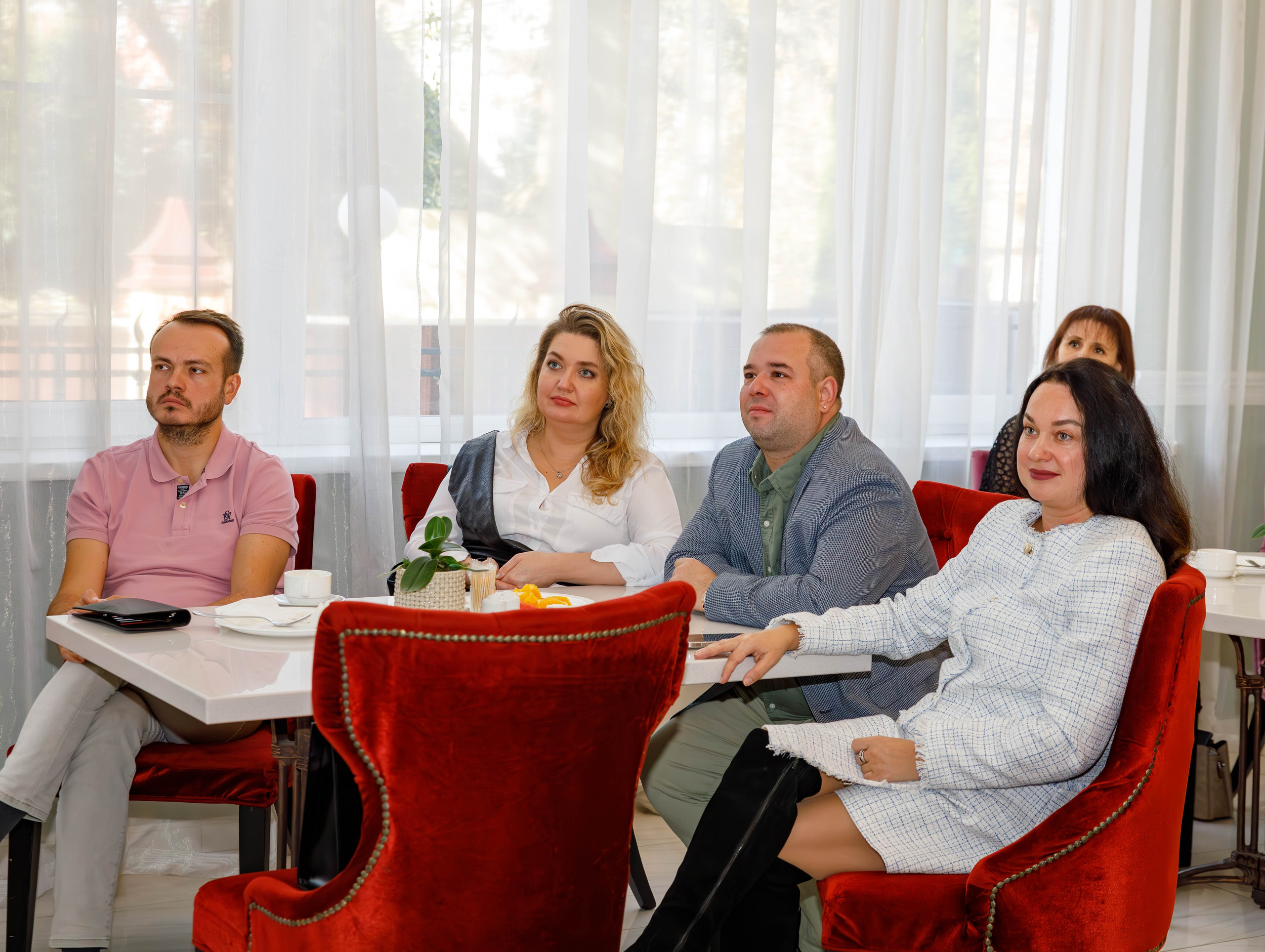 Бизнес завтрак клуб «Эквиум». Фотограф Булдакова Екатерина