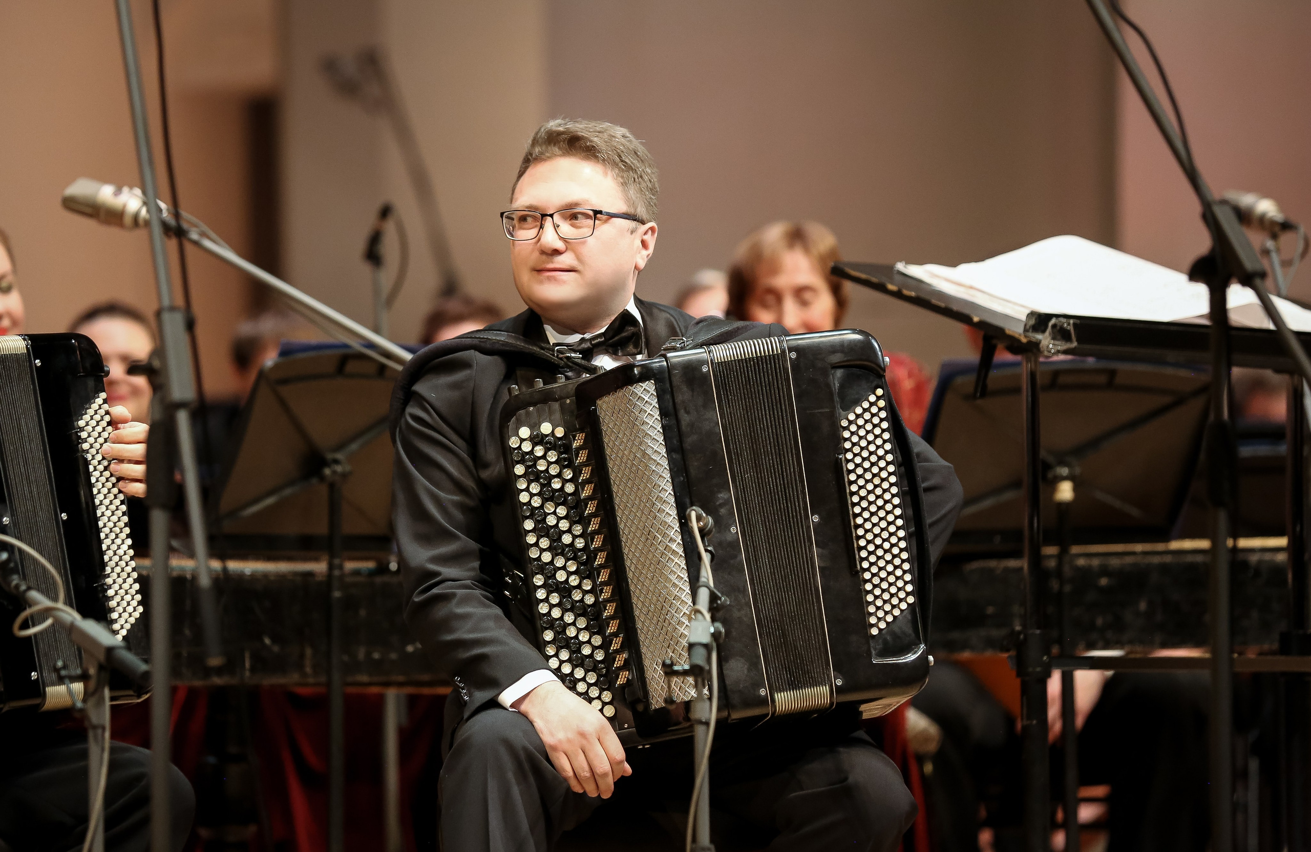 Концерт «Один виток вокруг планеты» ко Дню космонавтики. Дарья Письменюк / Darya Leitstern — фотограф, музыкант, журналист, путешественник