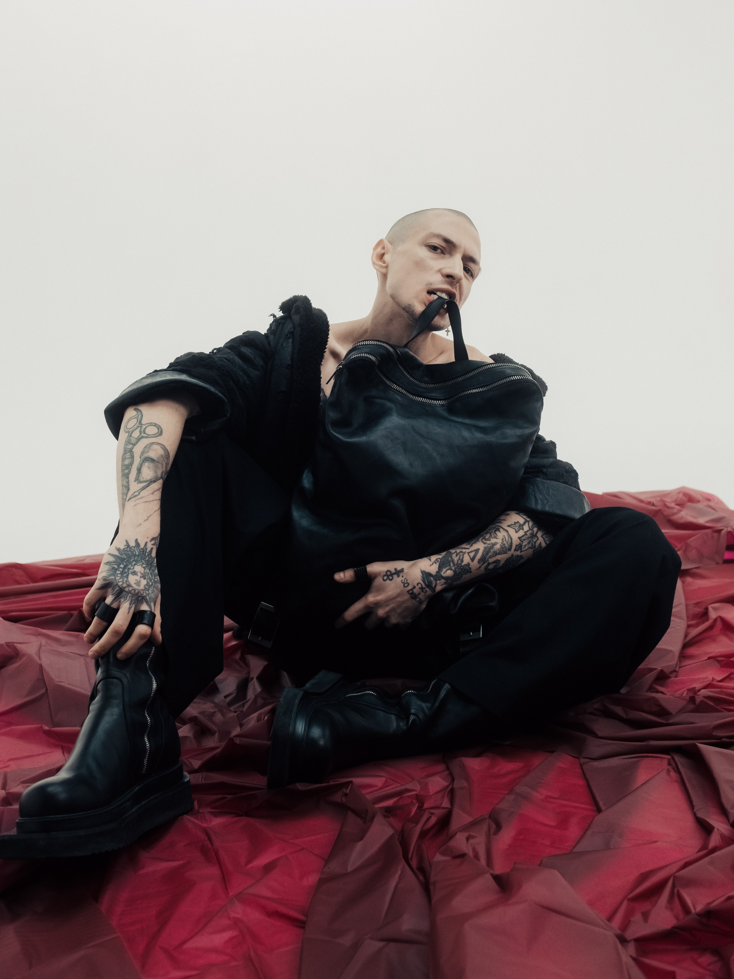 JULIA FOM. Репортажный и портретный фотограф в Москве Илья Спиридонов