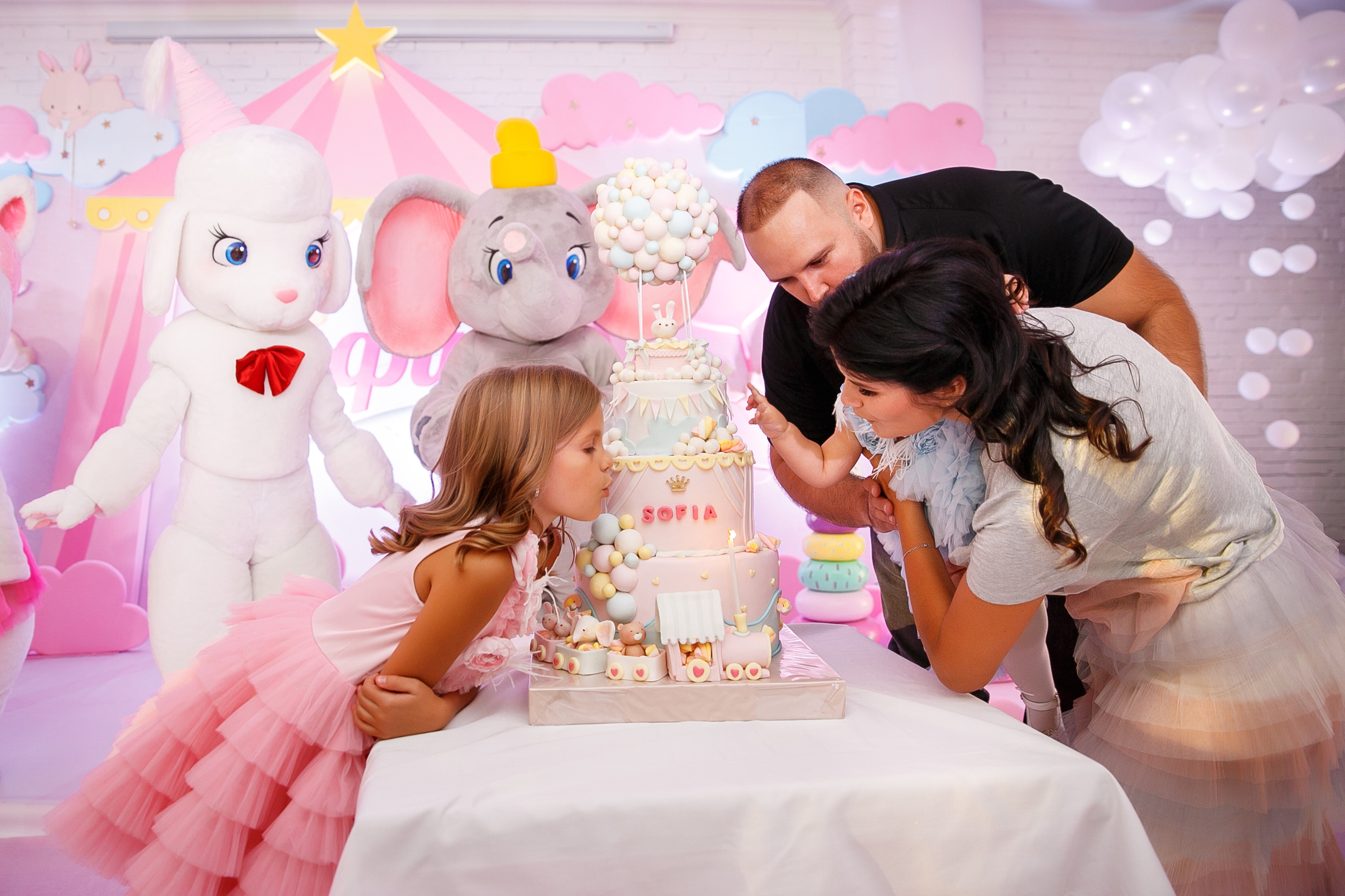 ДР Софии. 1 год. Ресторан Мост. Фотограф Андрей Баксов