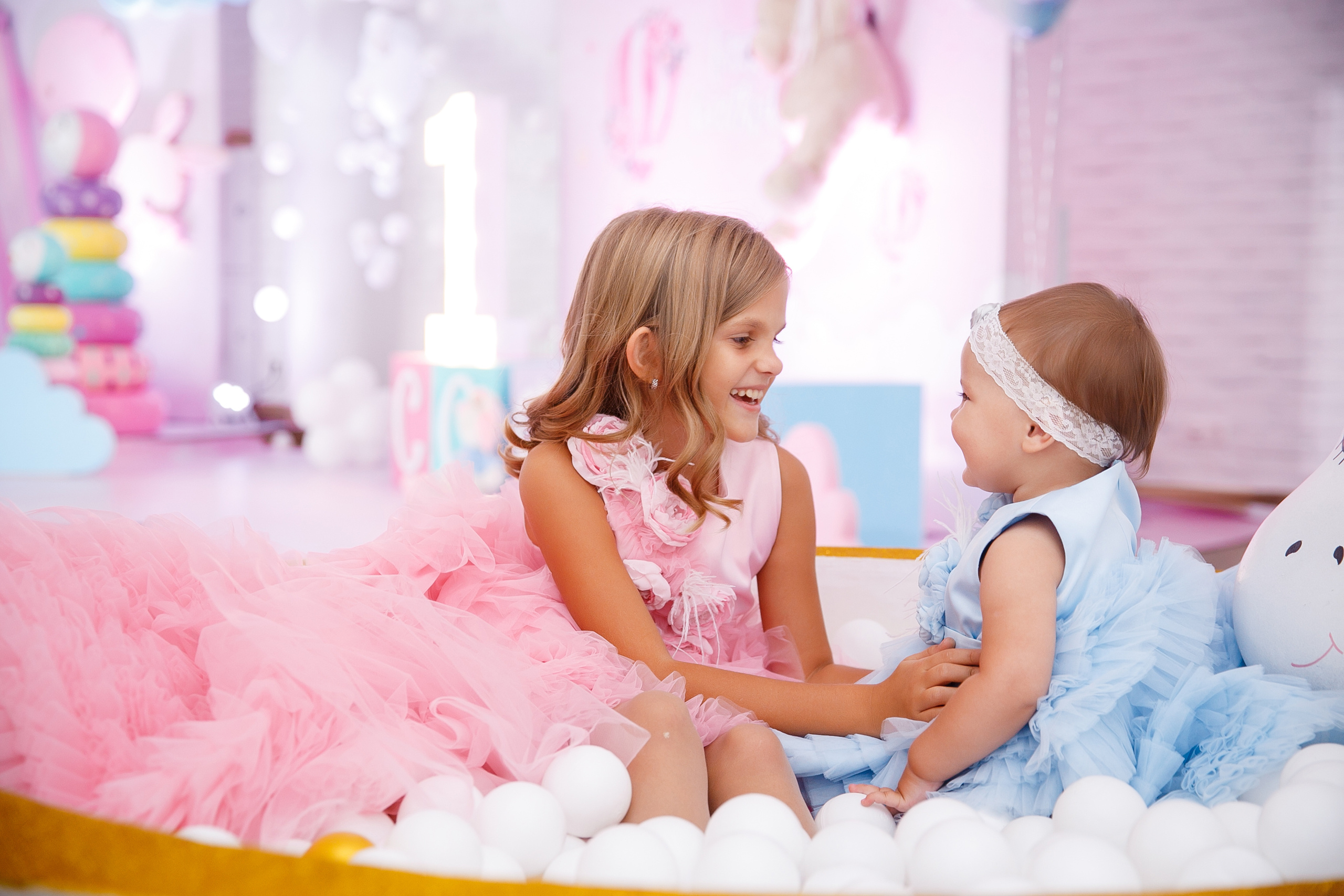 ДР Софии. 1 год. Ресторан Мост. Фотограф Андрей Баксов