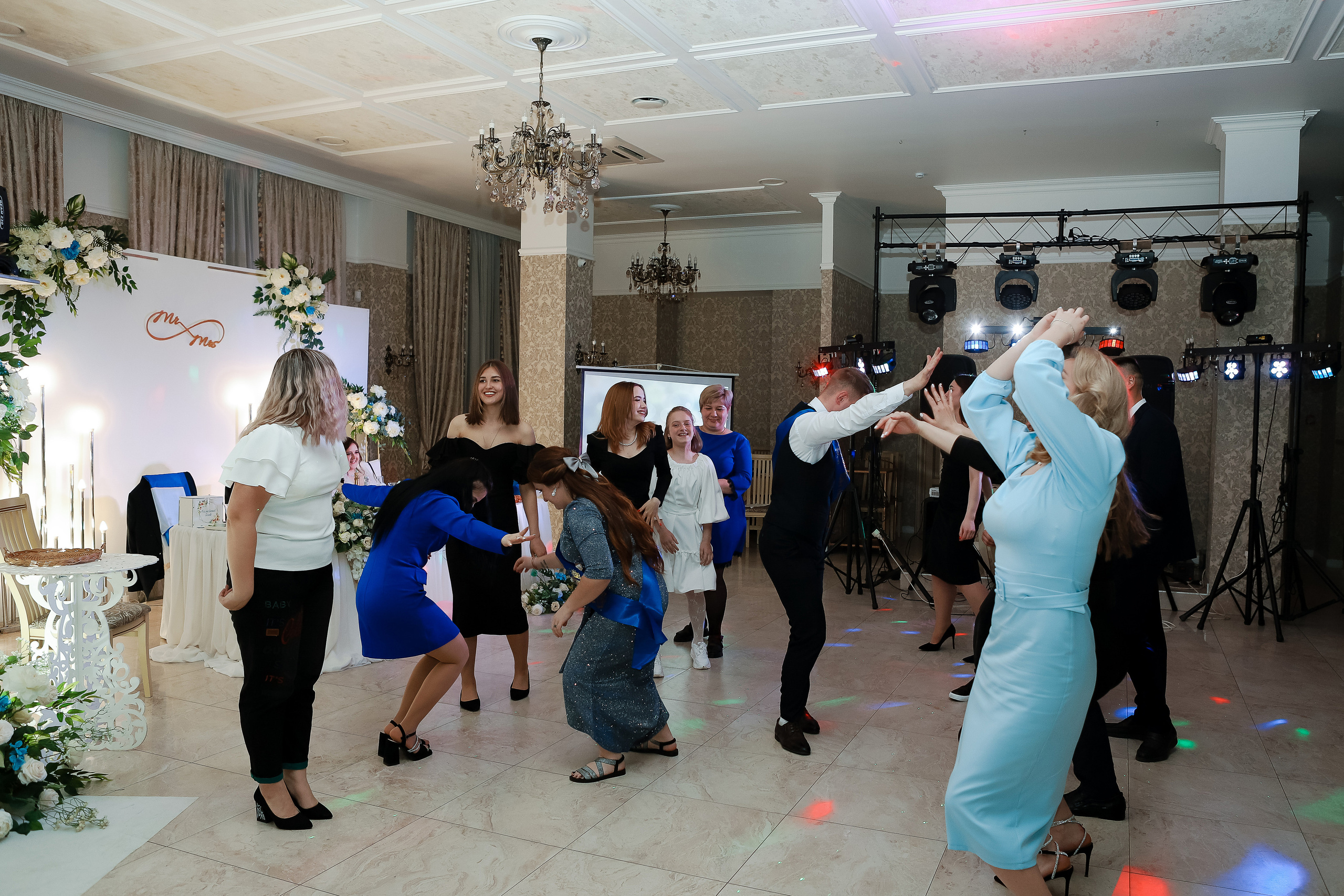 Нариман и Надежда. Свадебный фотограф Евгения Фролова г. Каменск-Шахтинский, Донецк, Ростов