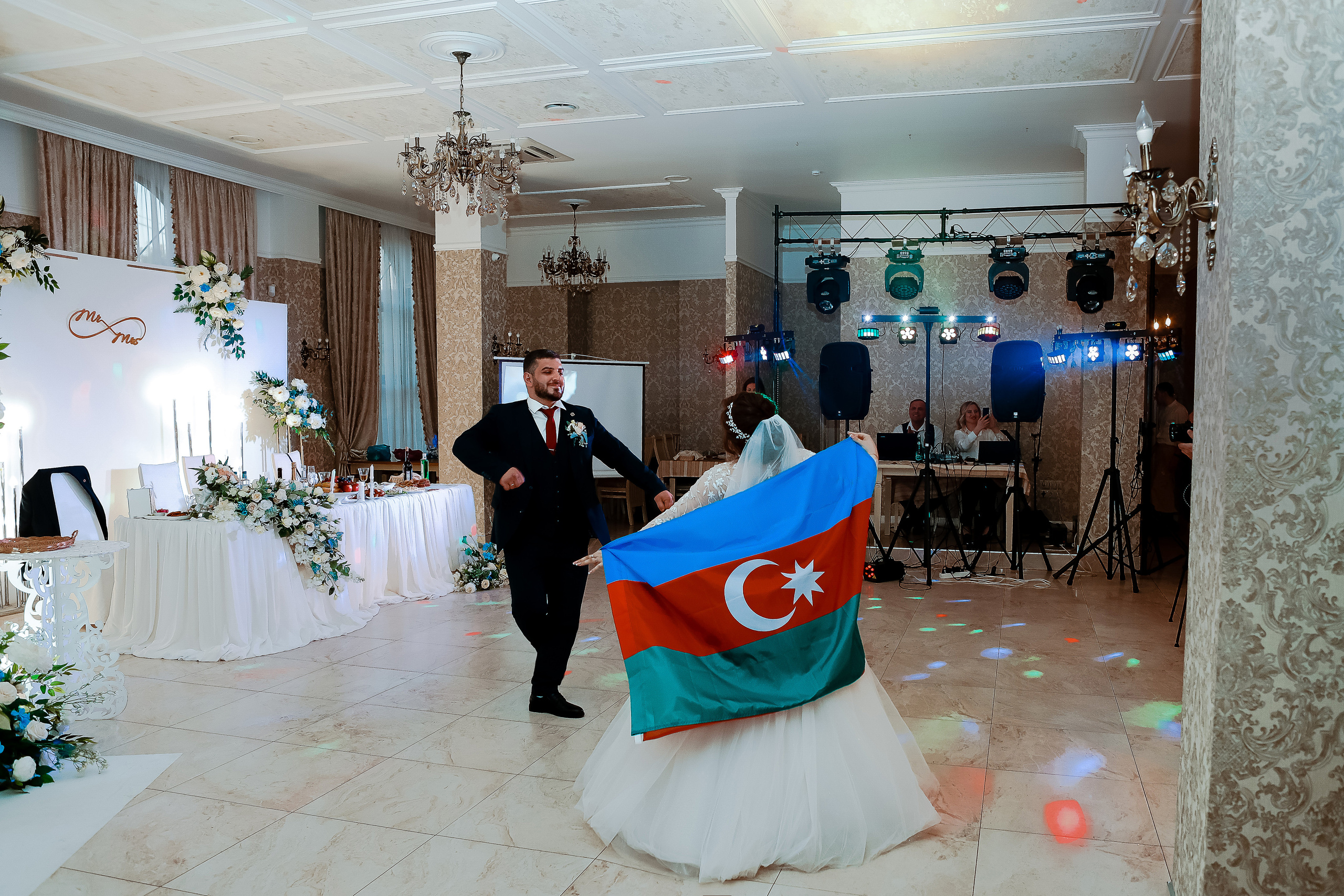 Нариман и Надежда. Свадебный фотограф Евгения Фролова г. Каменск-Шахтинский, Донецк, Ростов