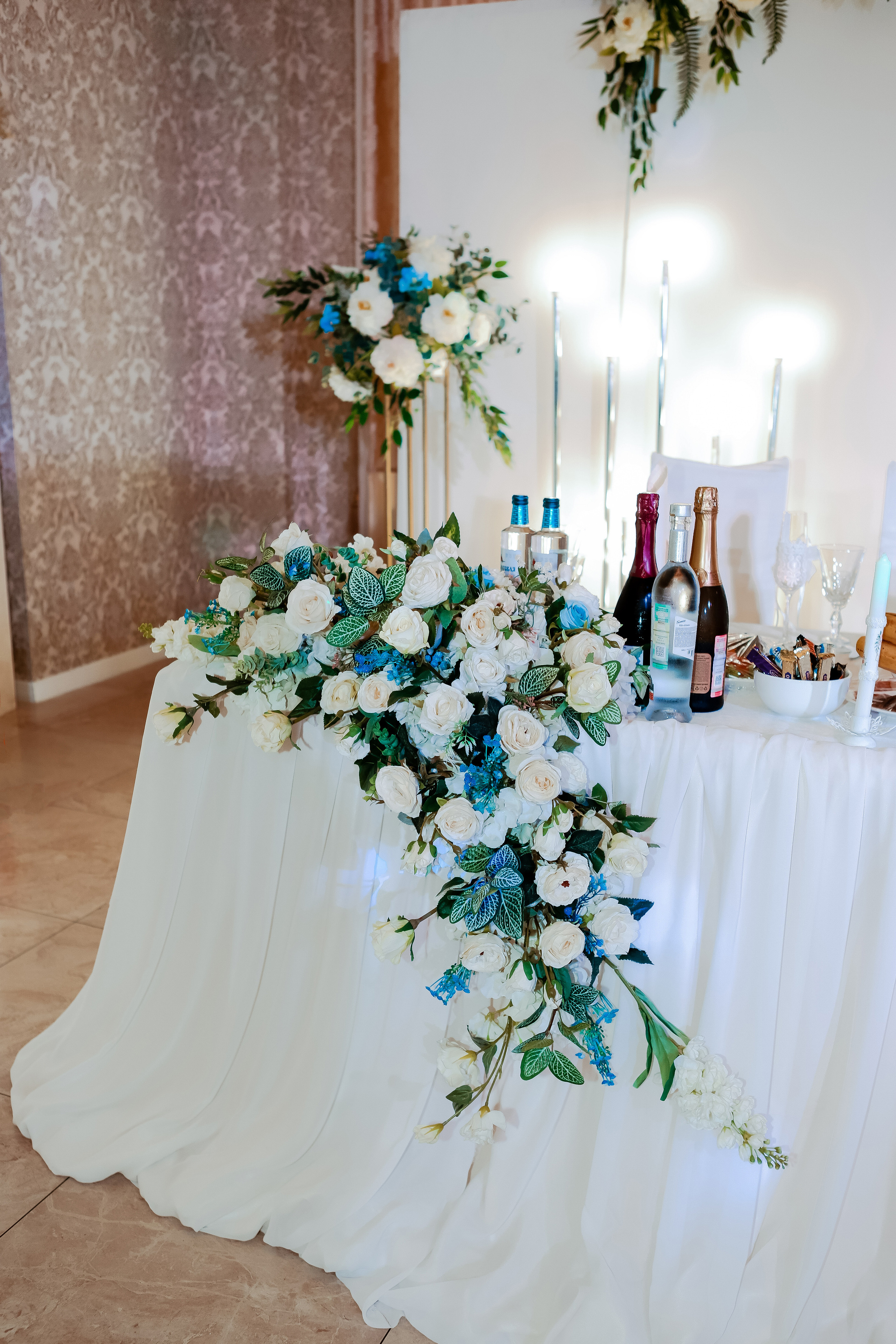 Нариман и Надежда. Свадебный фотограф Евгения Фролова г. Каменск-Шахтинский, Донецк, Ростов