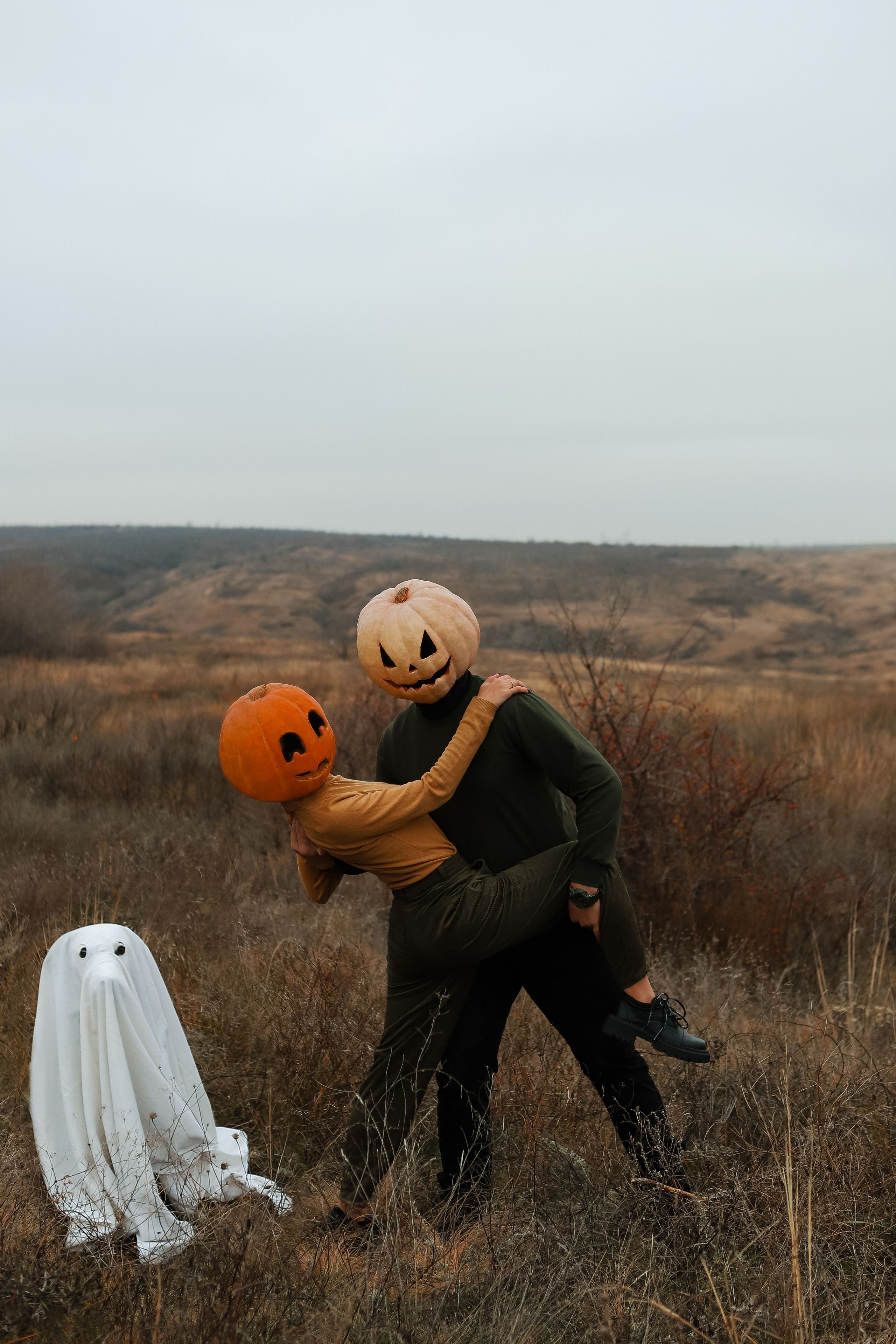 Лав стори Хэллоуин. Свадебный фотограф Евгения Фролова г. Каменск-Шахтинский, Донецк, Ростов