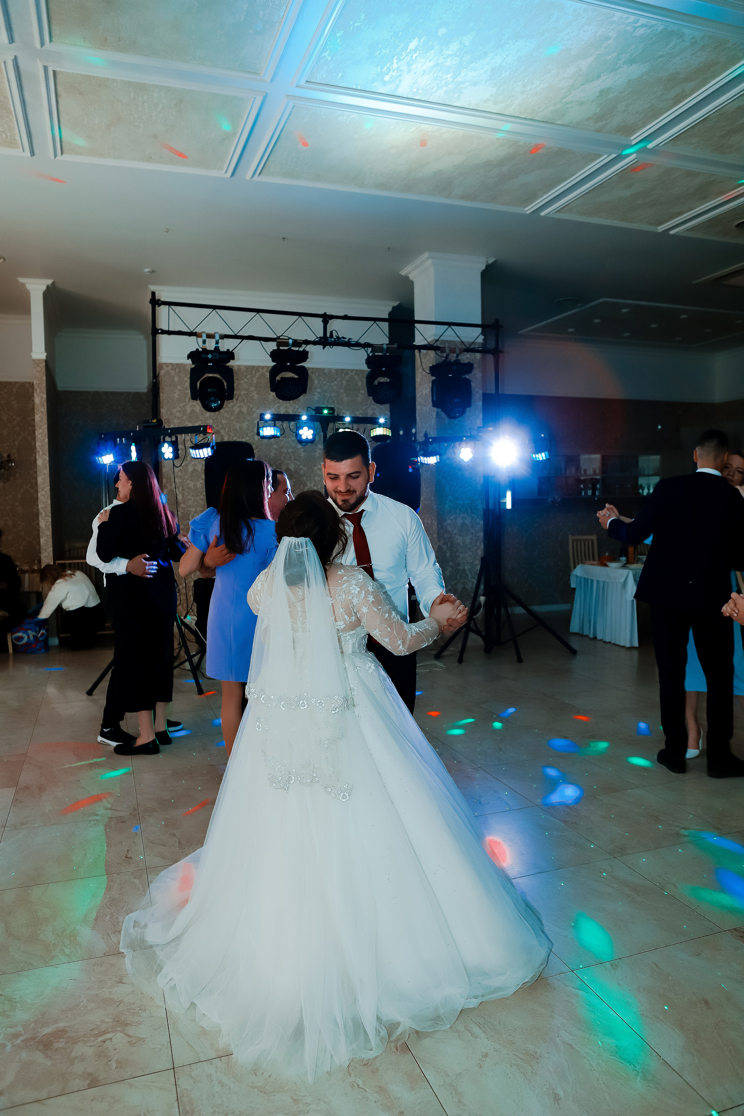 Нариман и Надежда. Свадебный фотограф Евгения Фролова г. Каменск-Шахтинский, Донецк, Ростов