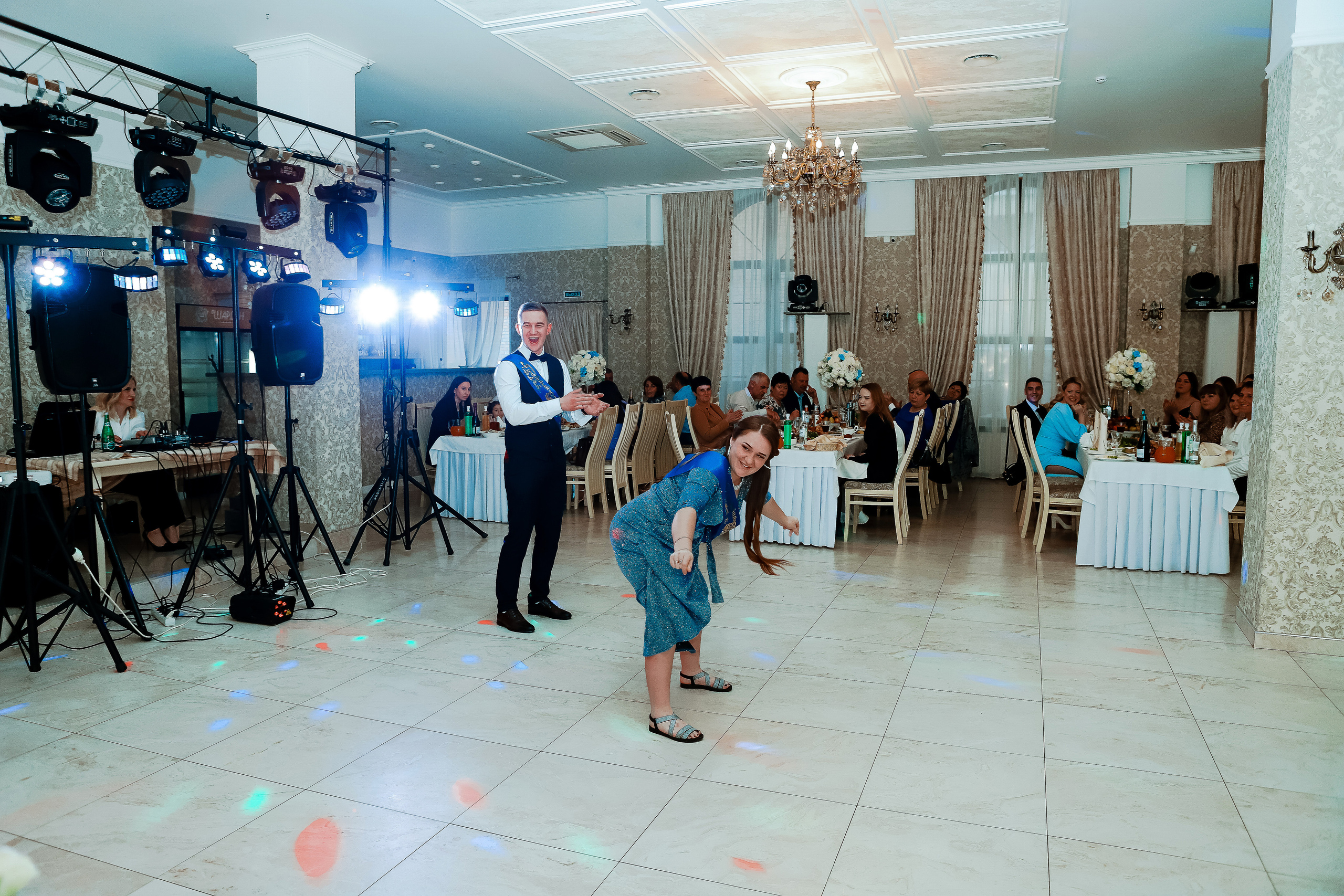 Нариман и Надежда. Свадебный фотограф Евгения Фролова г. Каменск-Шахтинский, Донецк, Ростов