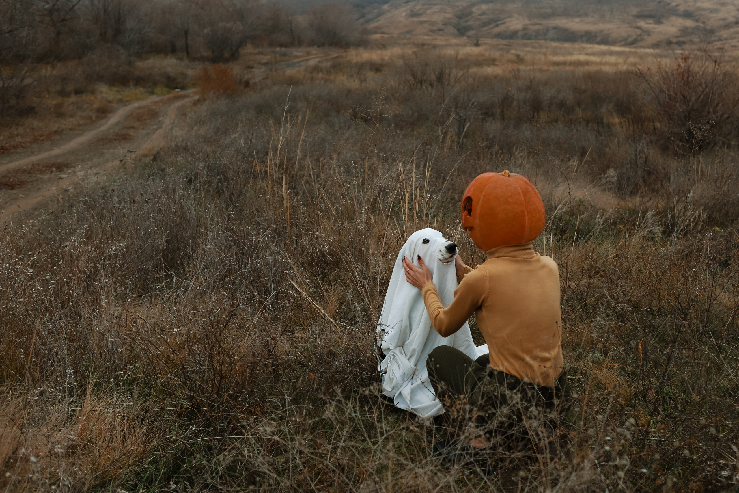 Лав стори Хэллоуин. Свадебный фотограф Евгения Фролова г. Каменск-Шахтинский, Донецк, Ростов