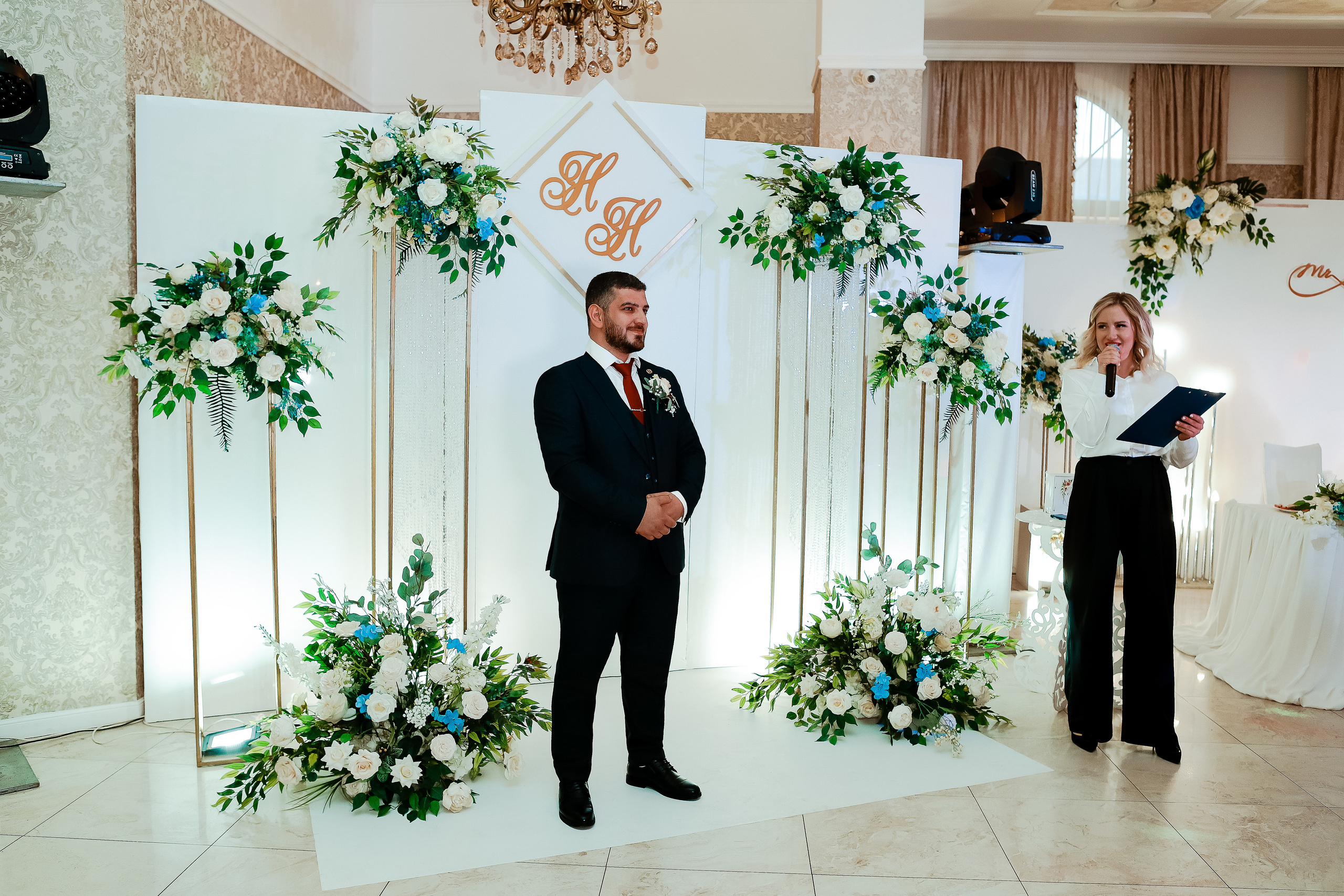 Нариман и Надежда. Свадебный фотограф Евгения Фролова г. Каменск-Шахтинский, Донецк, Ростов